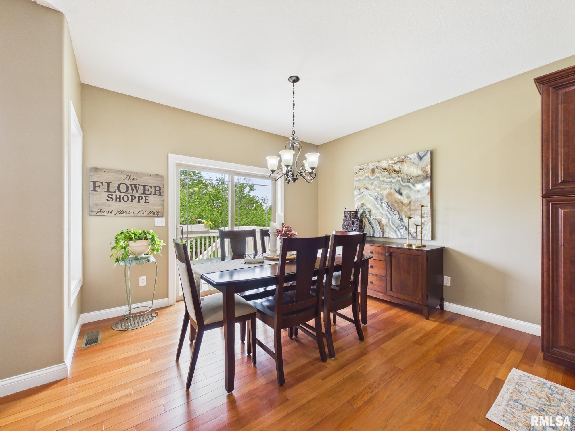 208 PINEHURST Lane