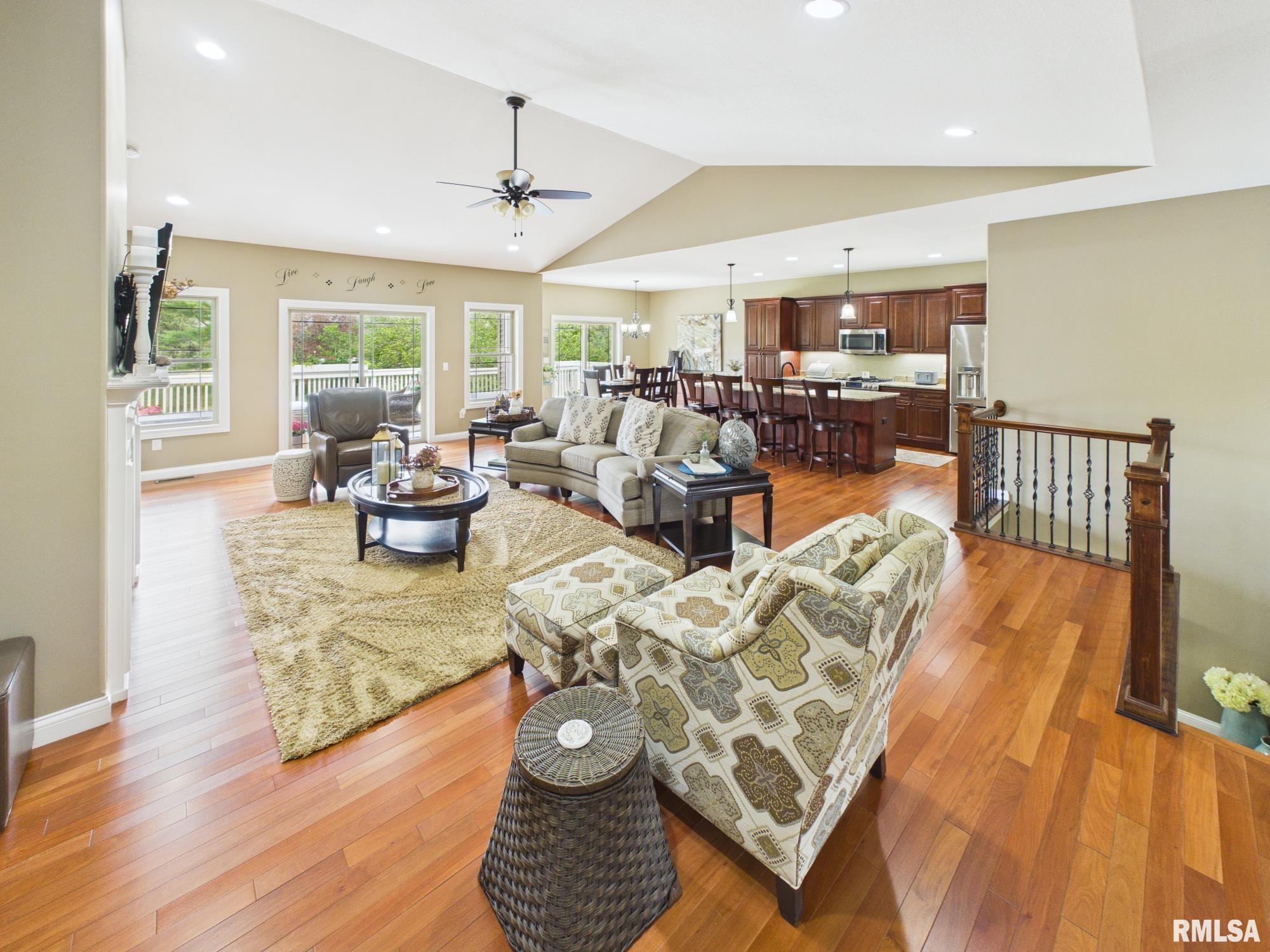 208 PINEHURST Lane