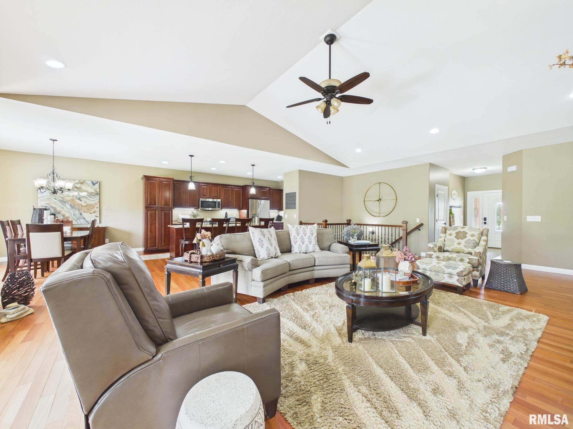 208 PINEHURST Lane