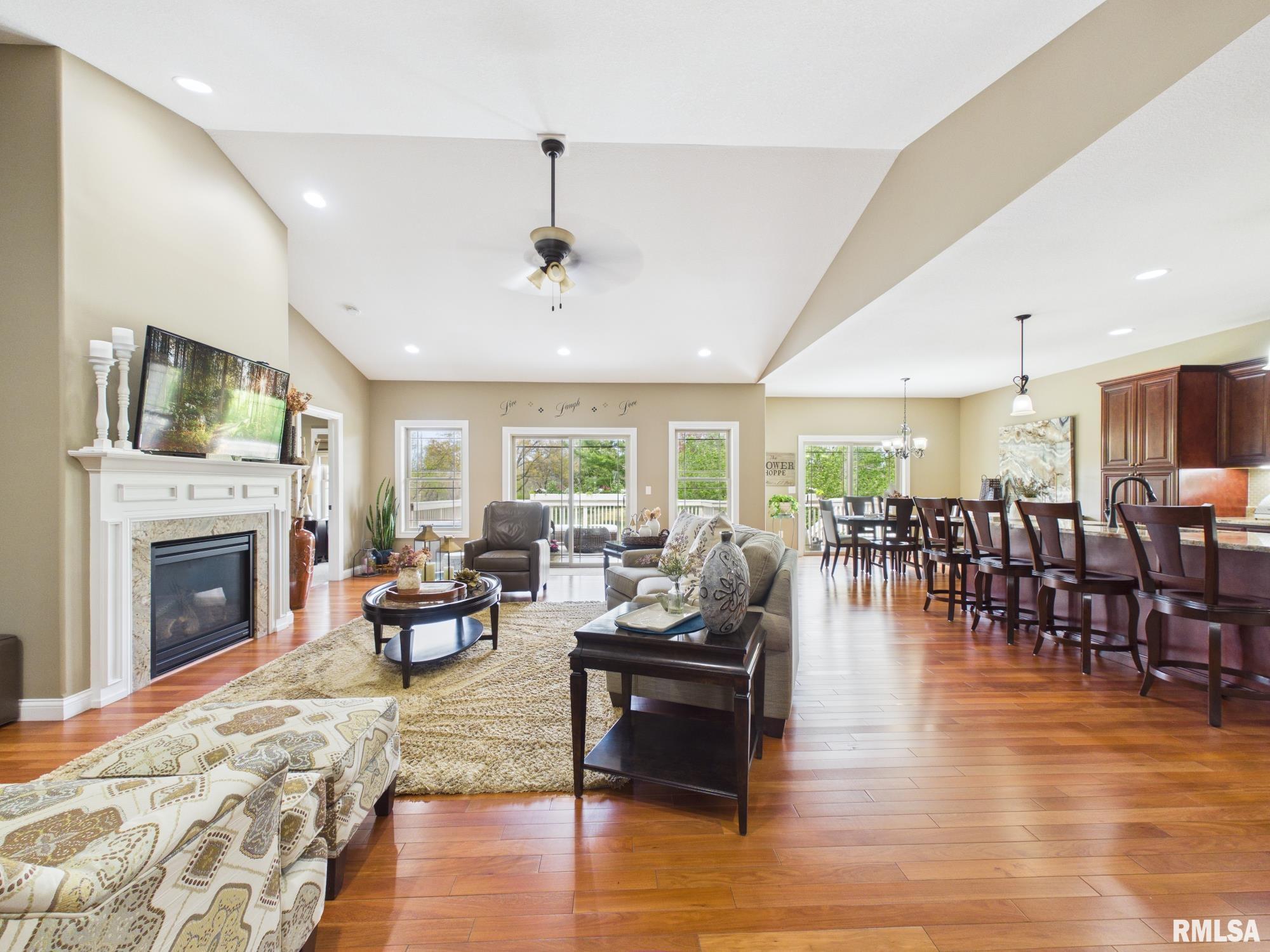 208 PINEHURST Lane