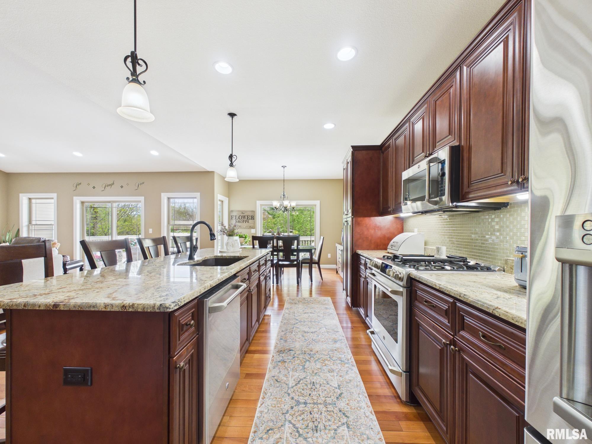 208 PINEHURST Lane