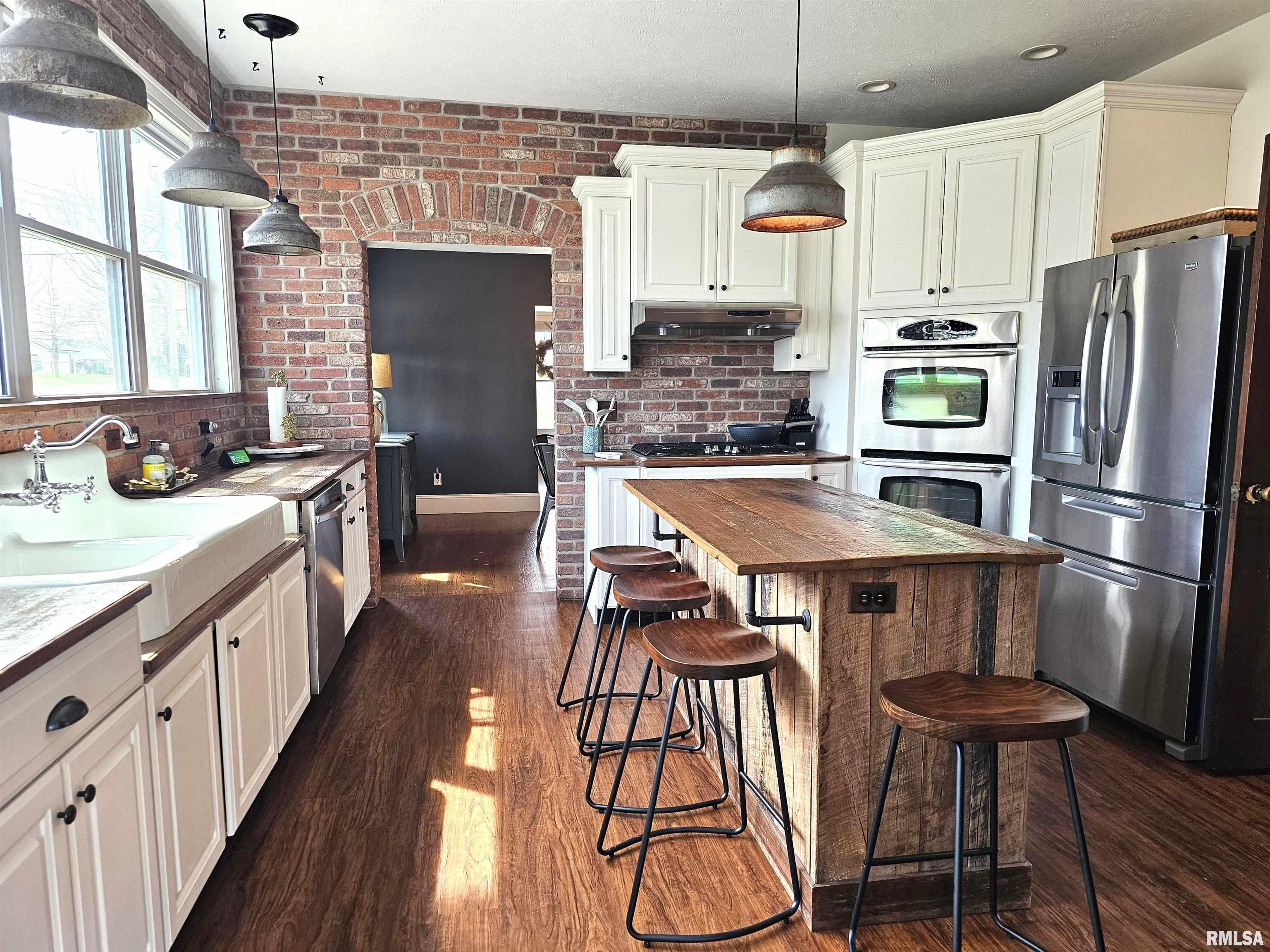 624 S 11TH Street