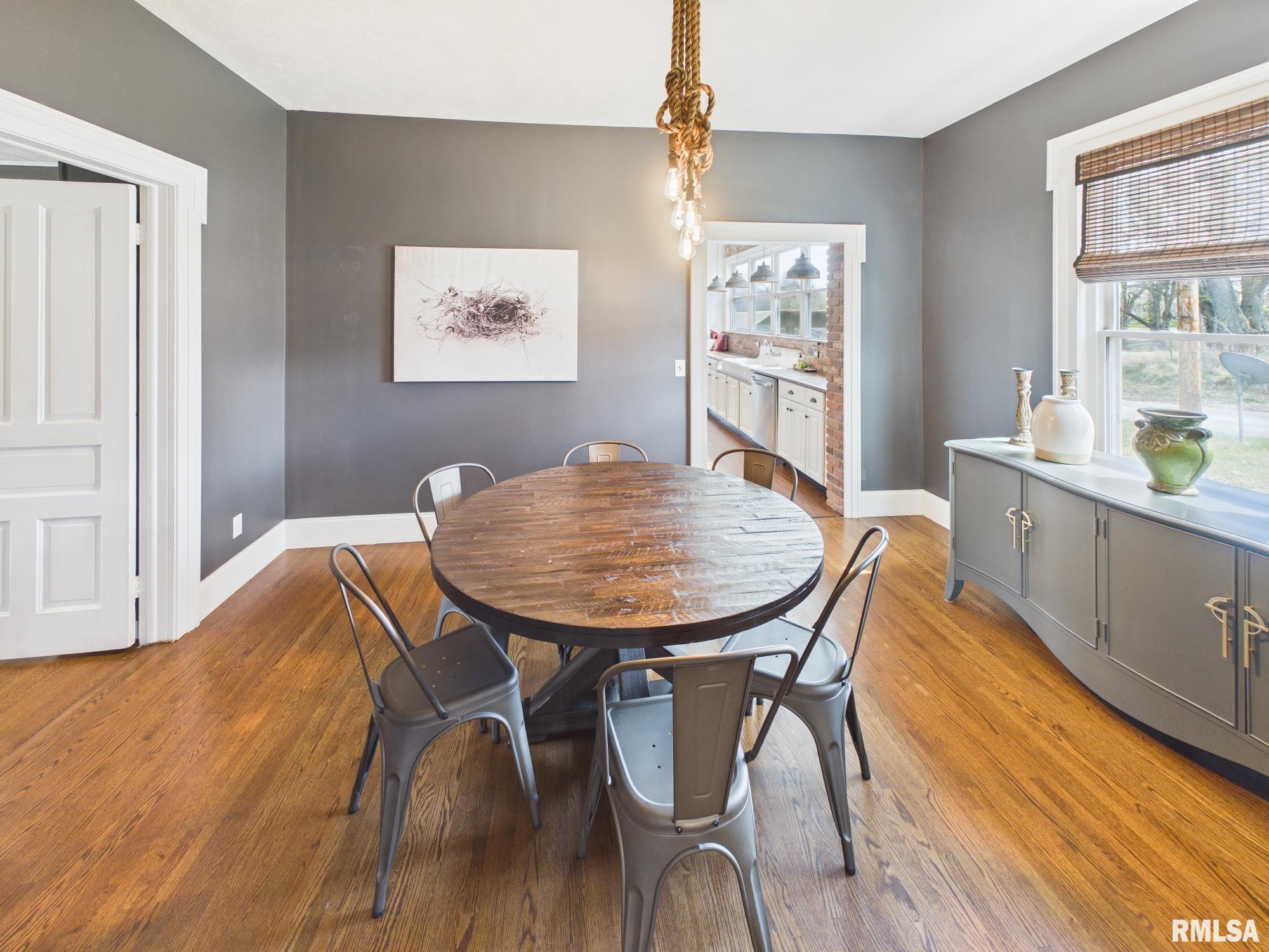 624 S 11TH Street