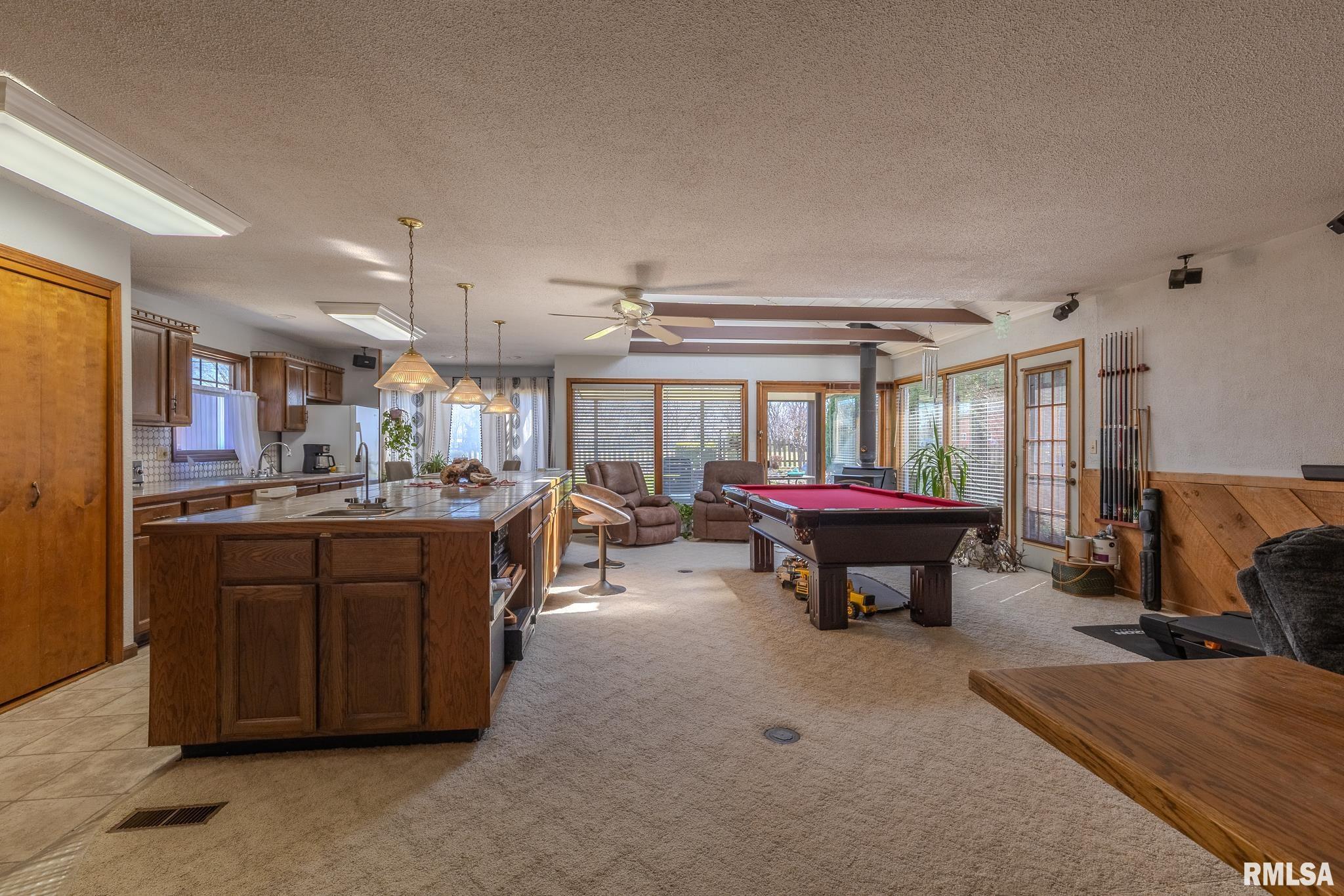 7 HICKORY Lane
