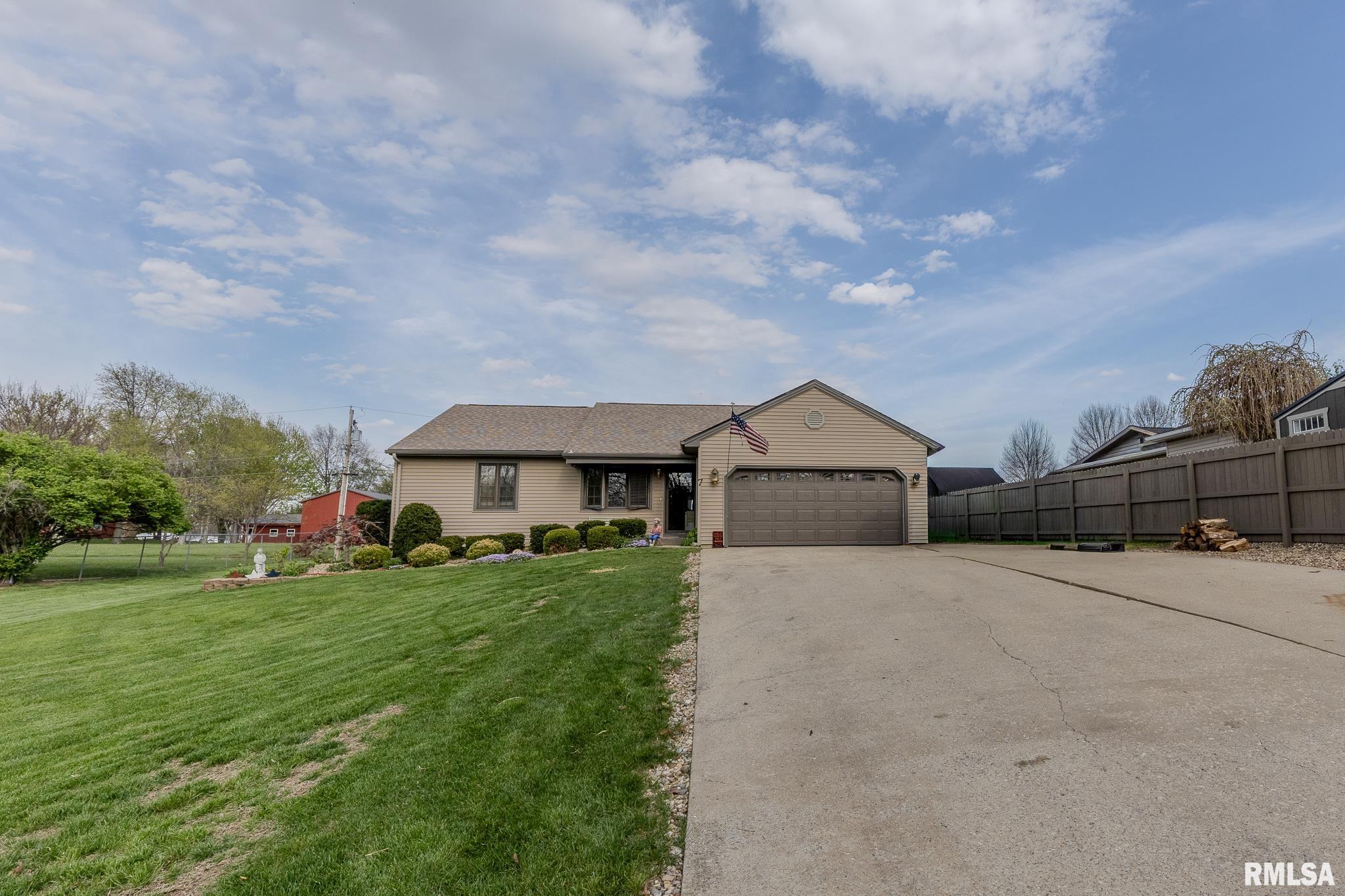 7 HICKORY Lane
