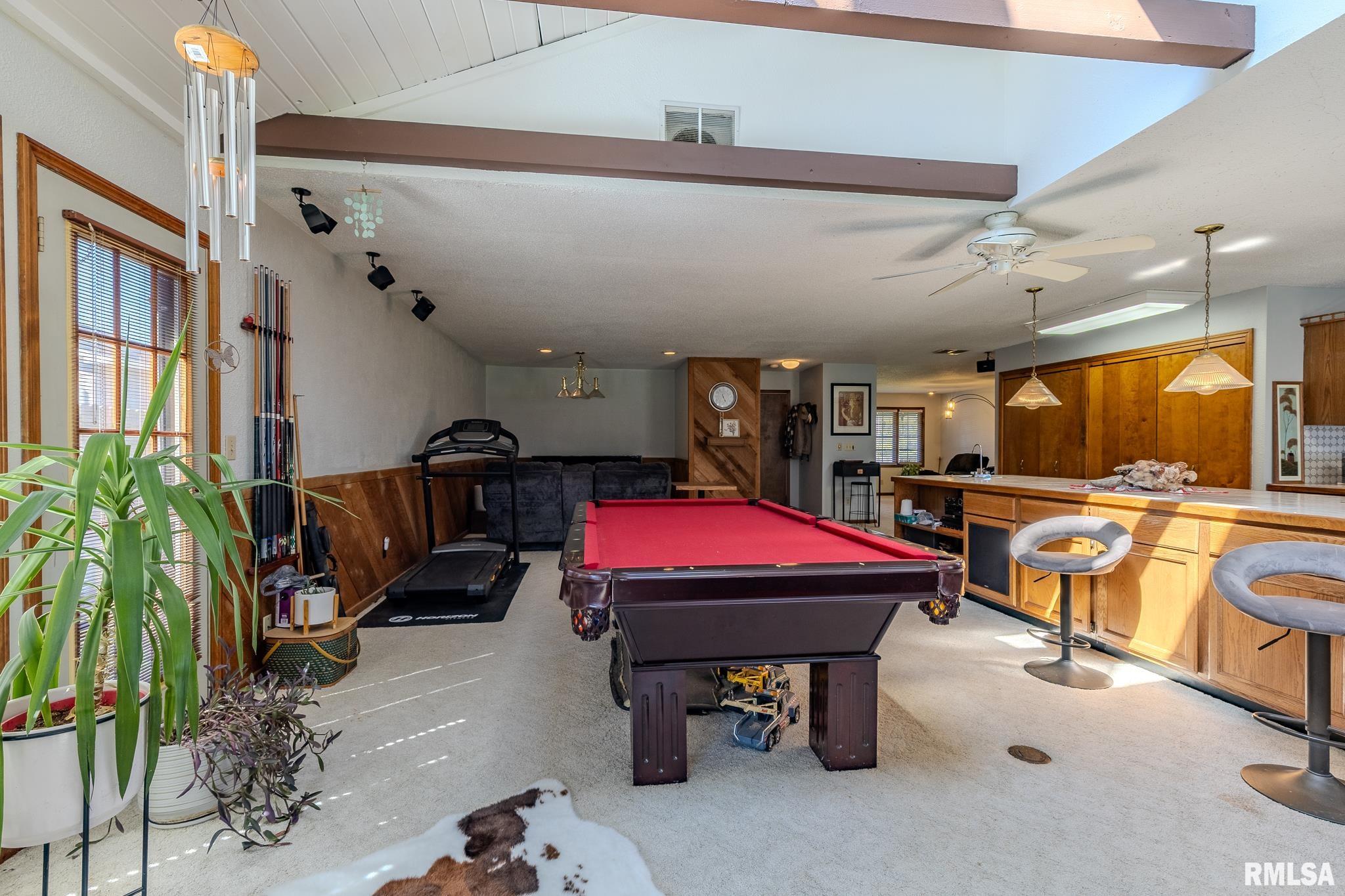 7 HICKORY Lane