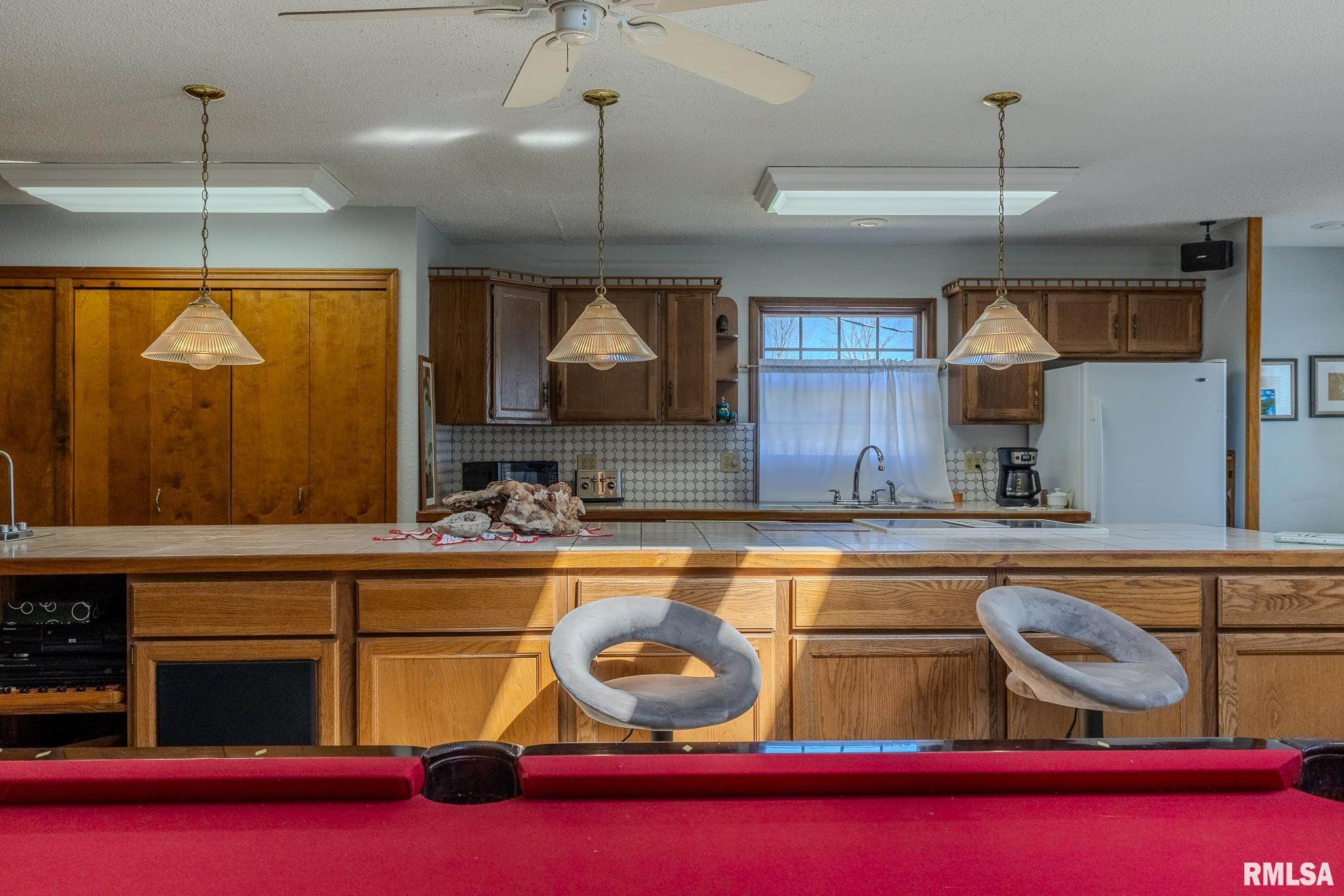 7 HICKORY Lane