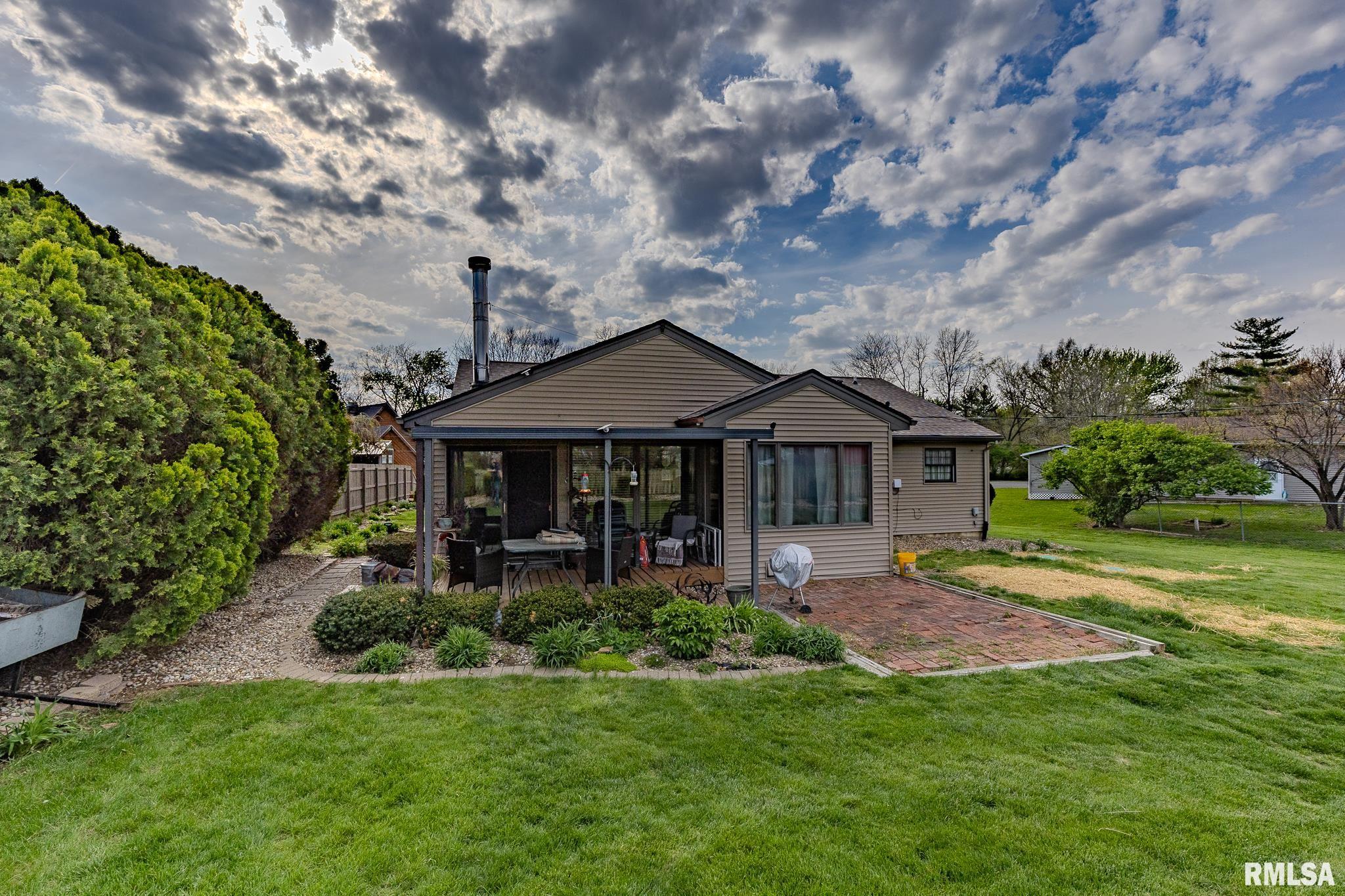 7 HICKORY Lane