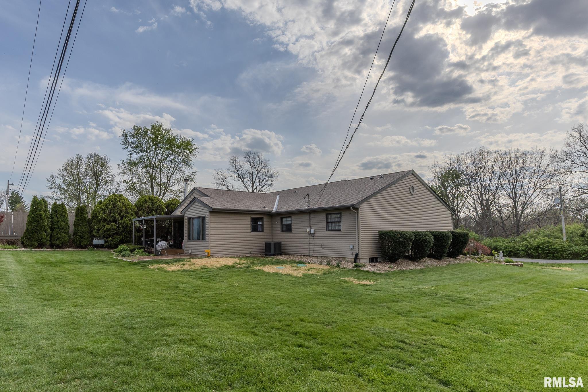 7 HICKORY Lane