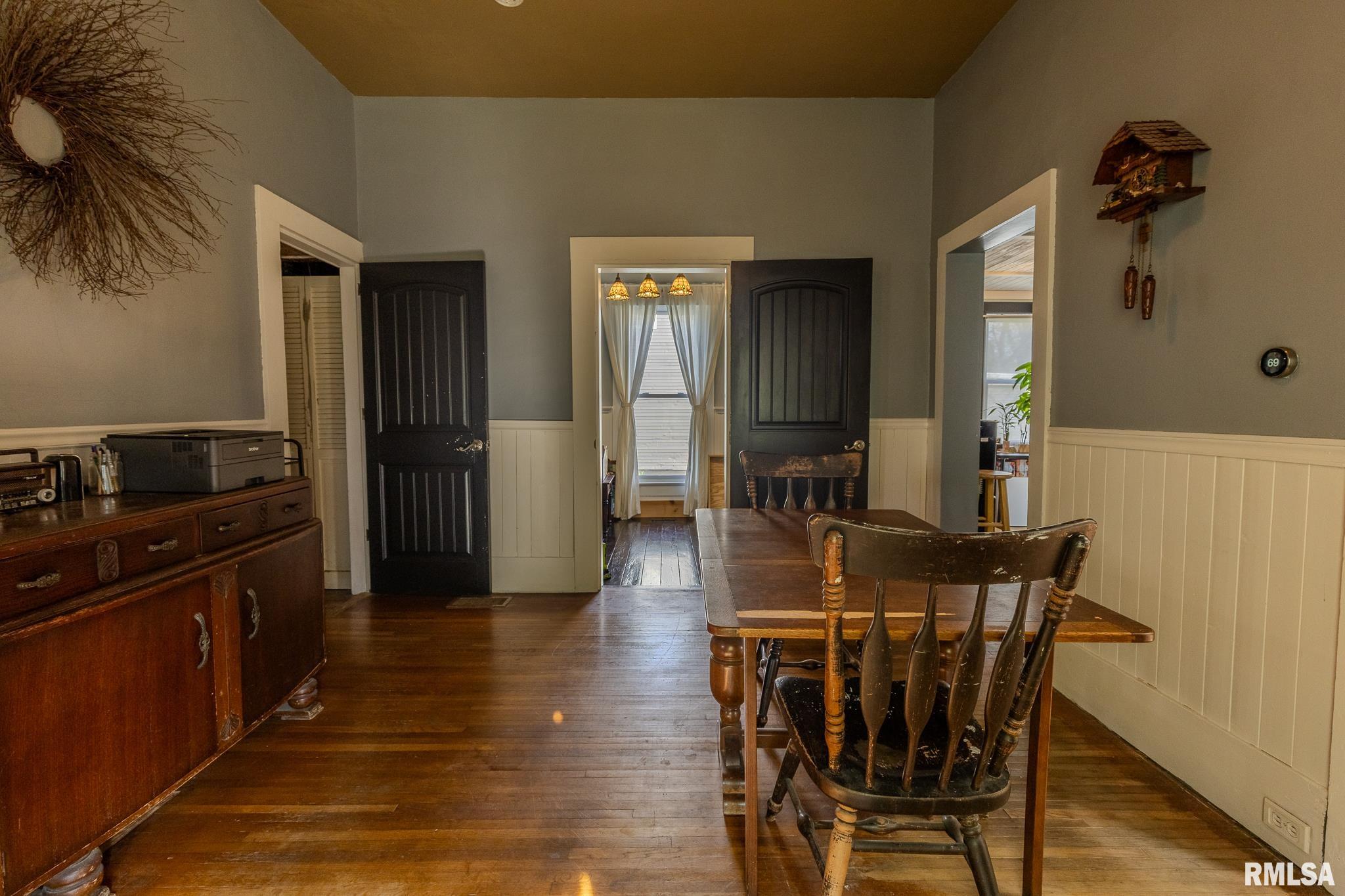 415 E MAIN Street
