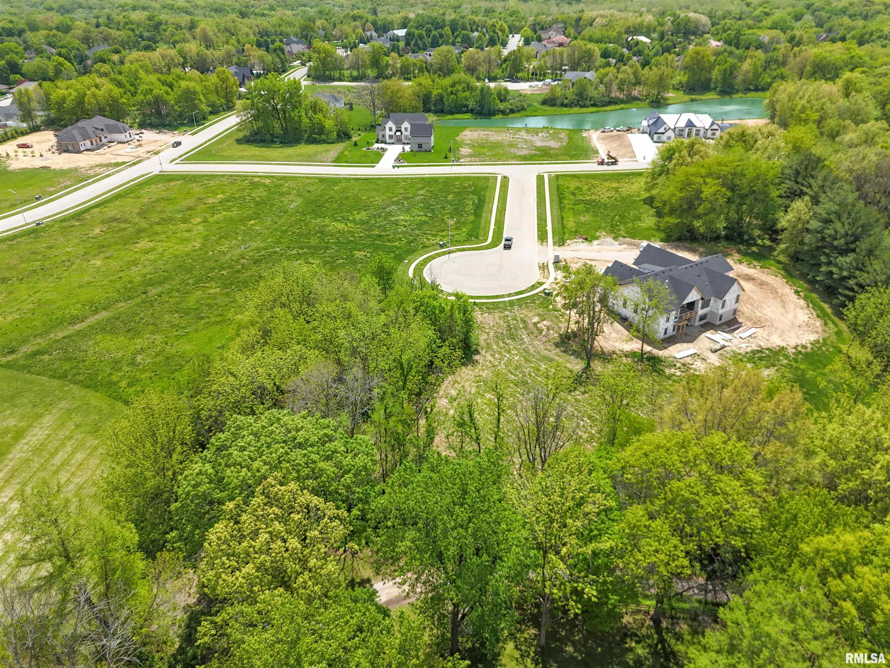 5000 BENTON Point