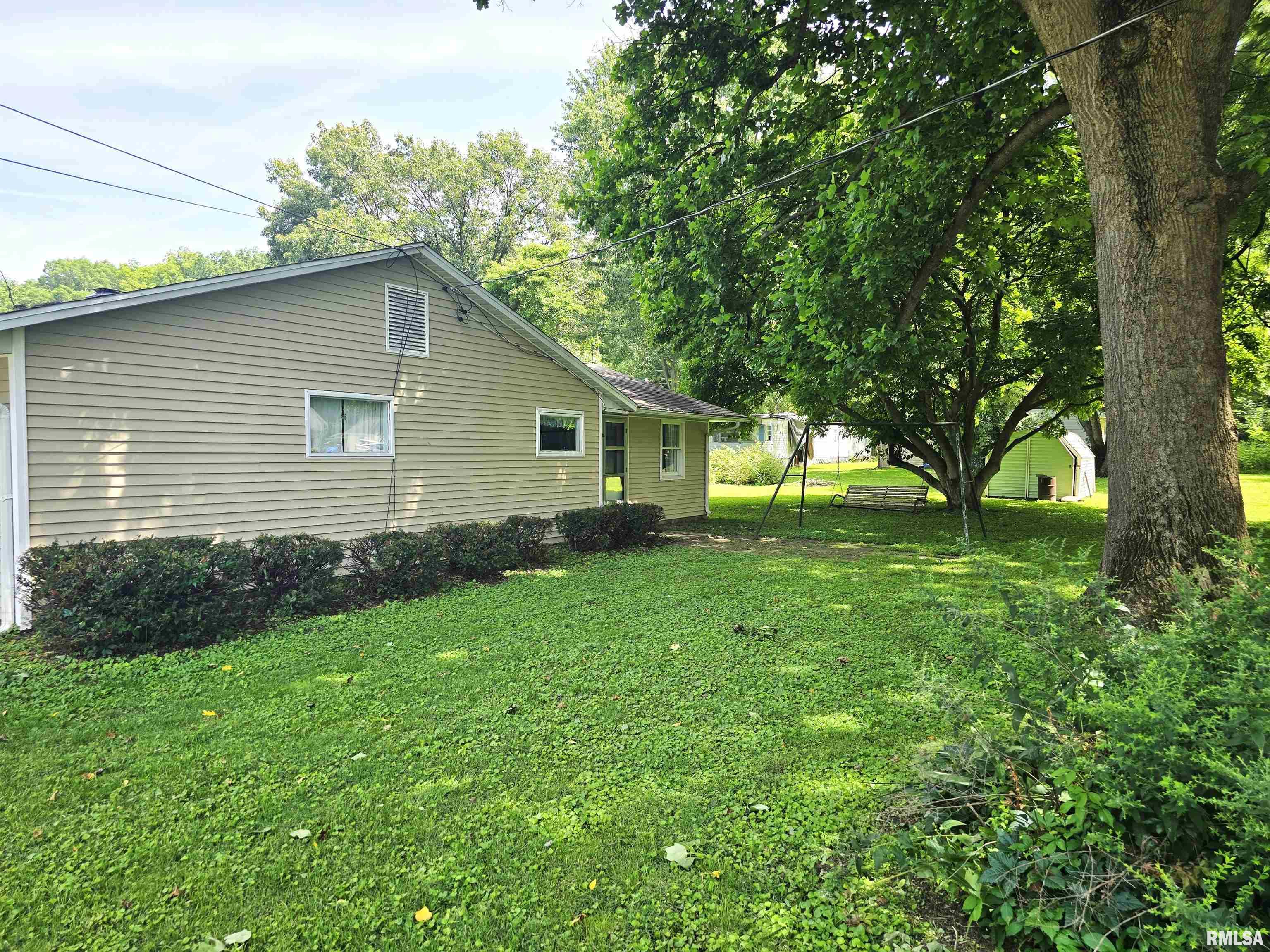 307 E CENTER Street