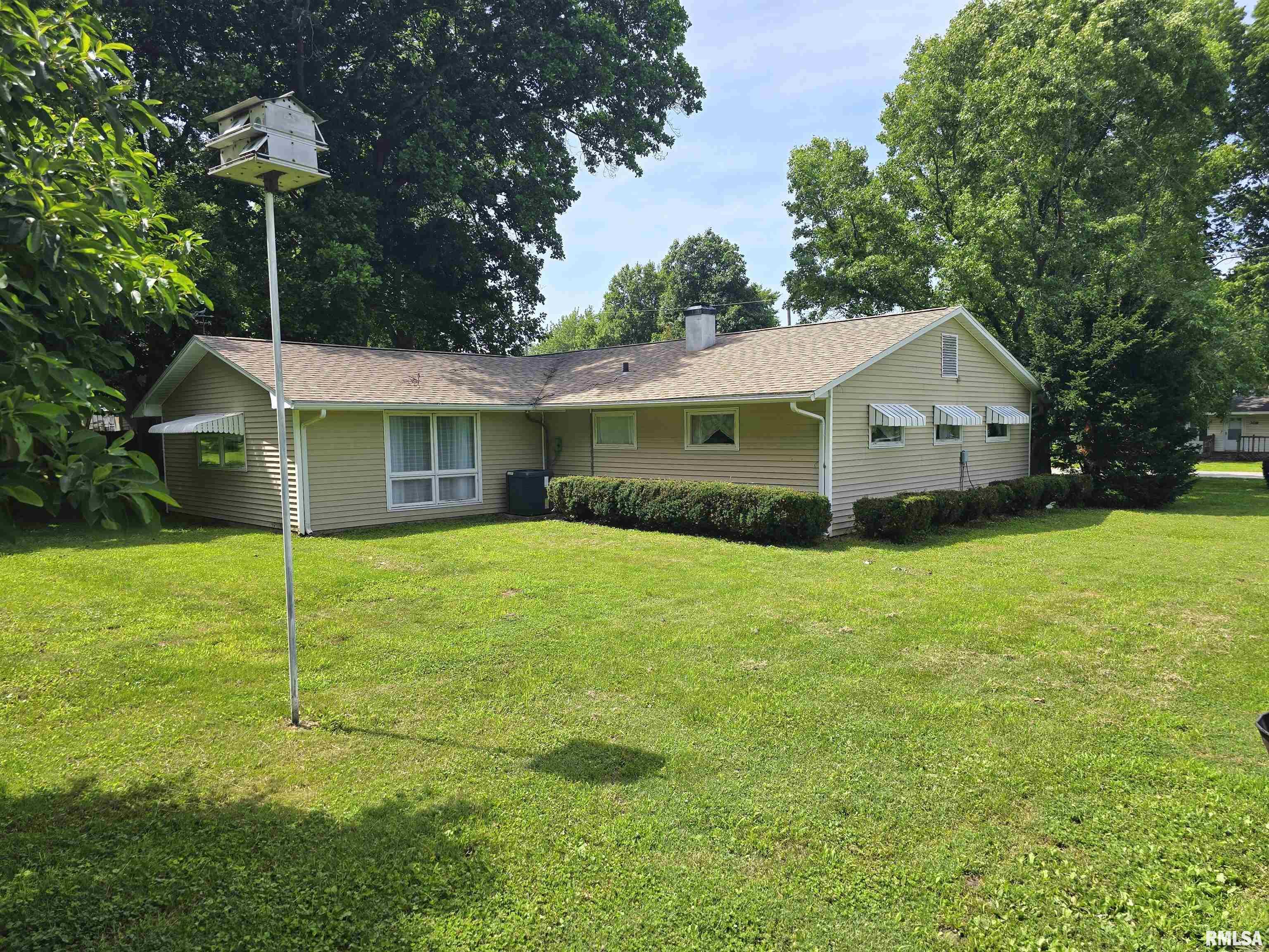 307 E CENTER Street