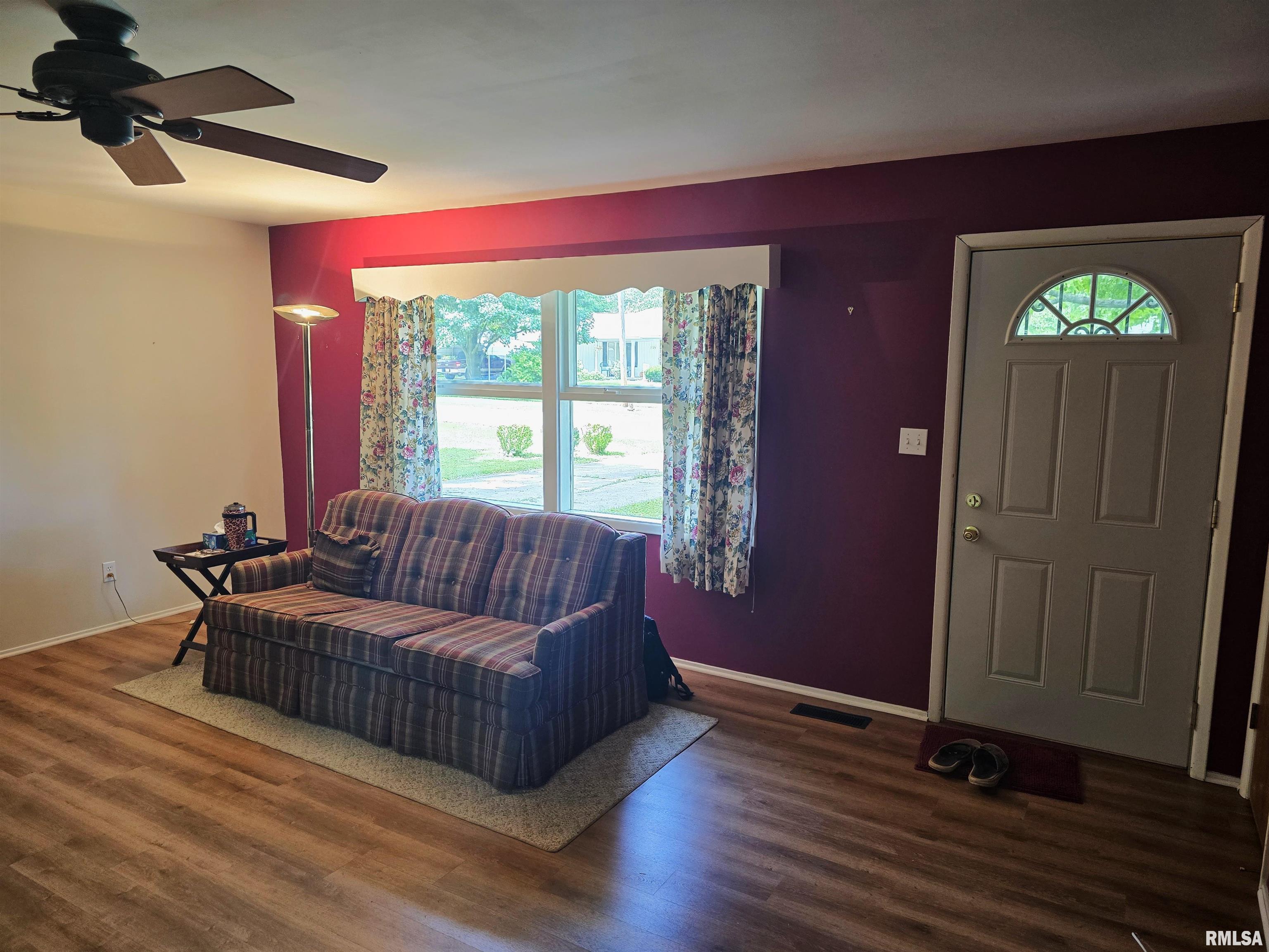 307 E CENTER Street