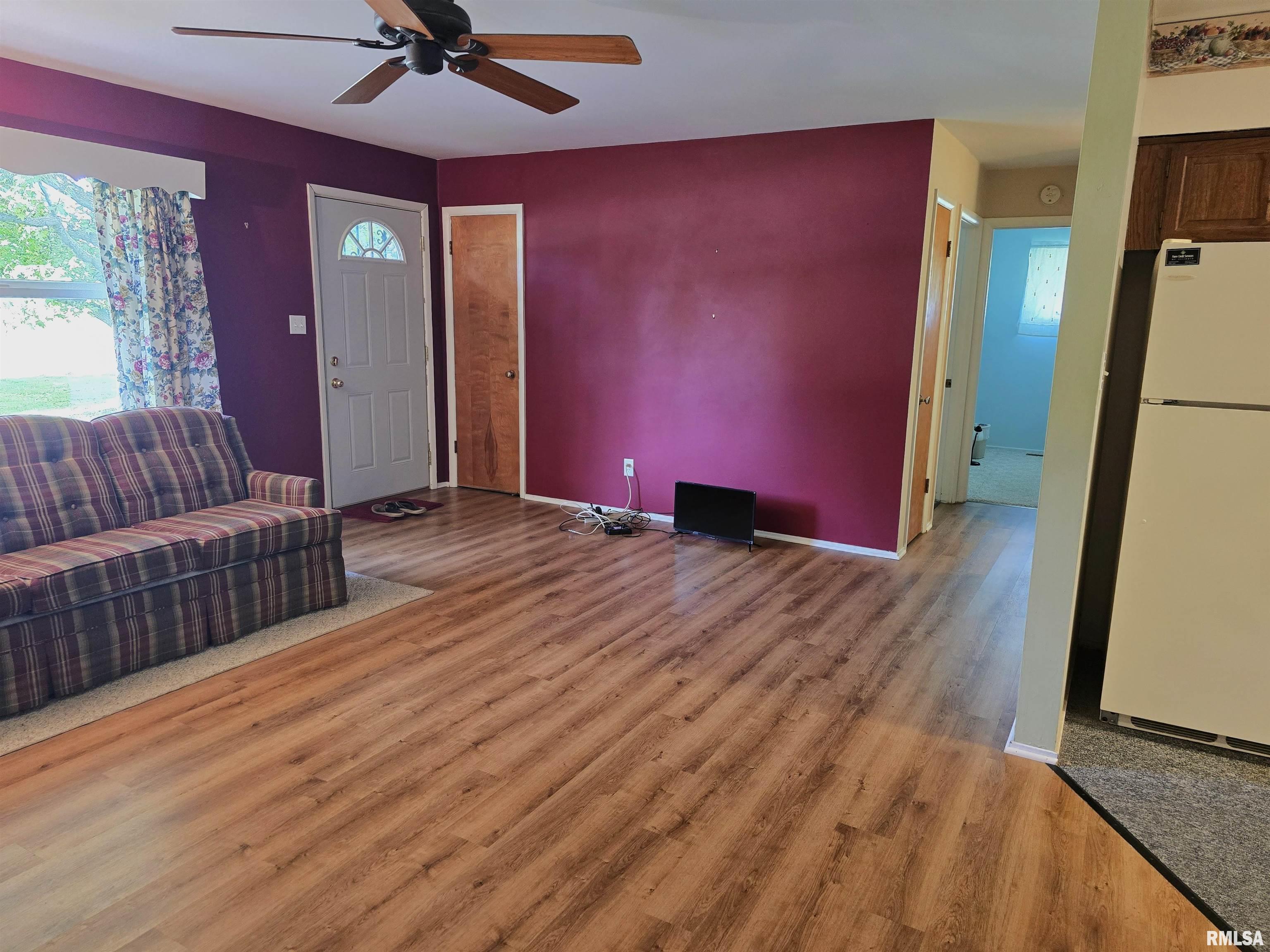307 E CENTER Street