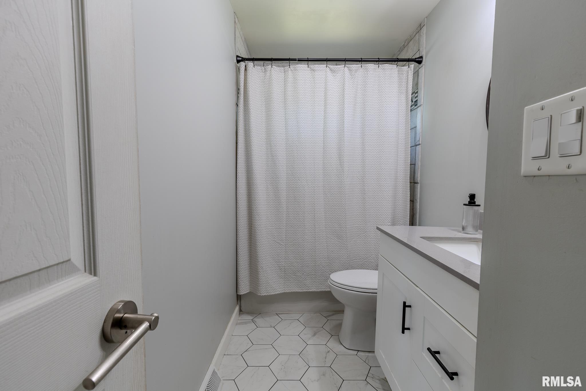 479 JUNIPER Drive