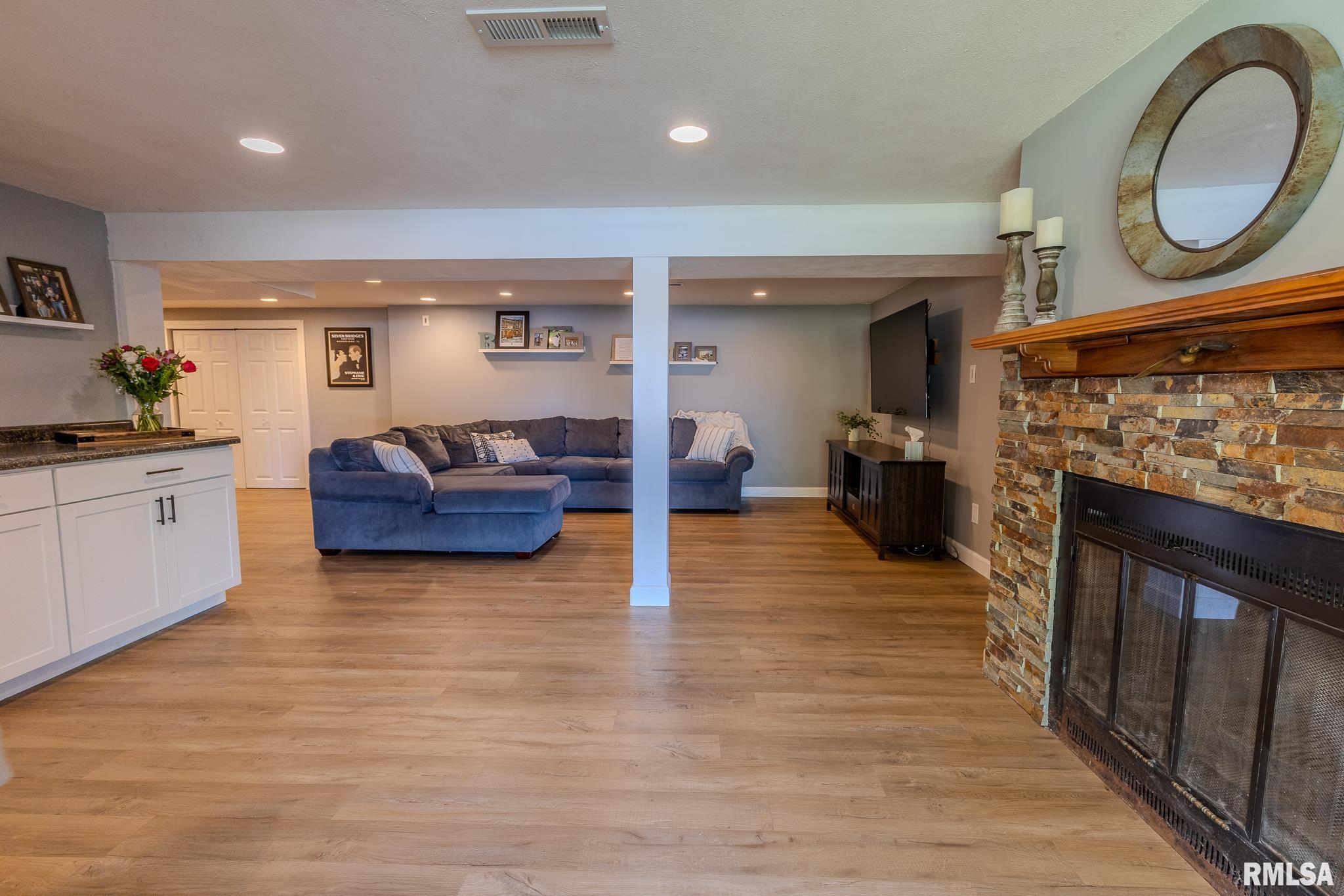 479 JUNIPER Drive