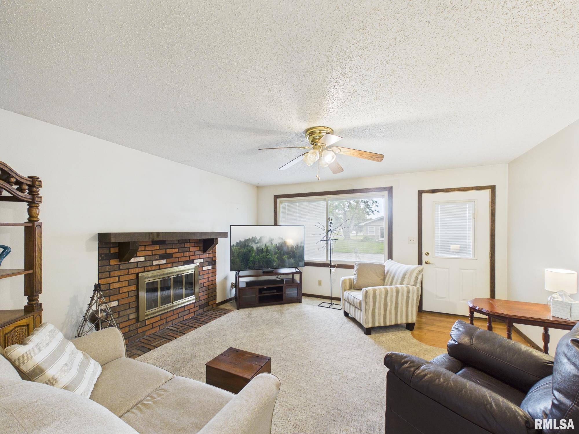 3029 SELKIRK Road