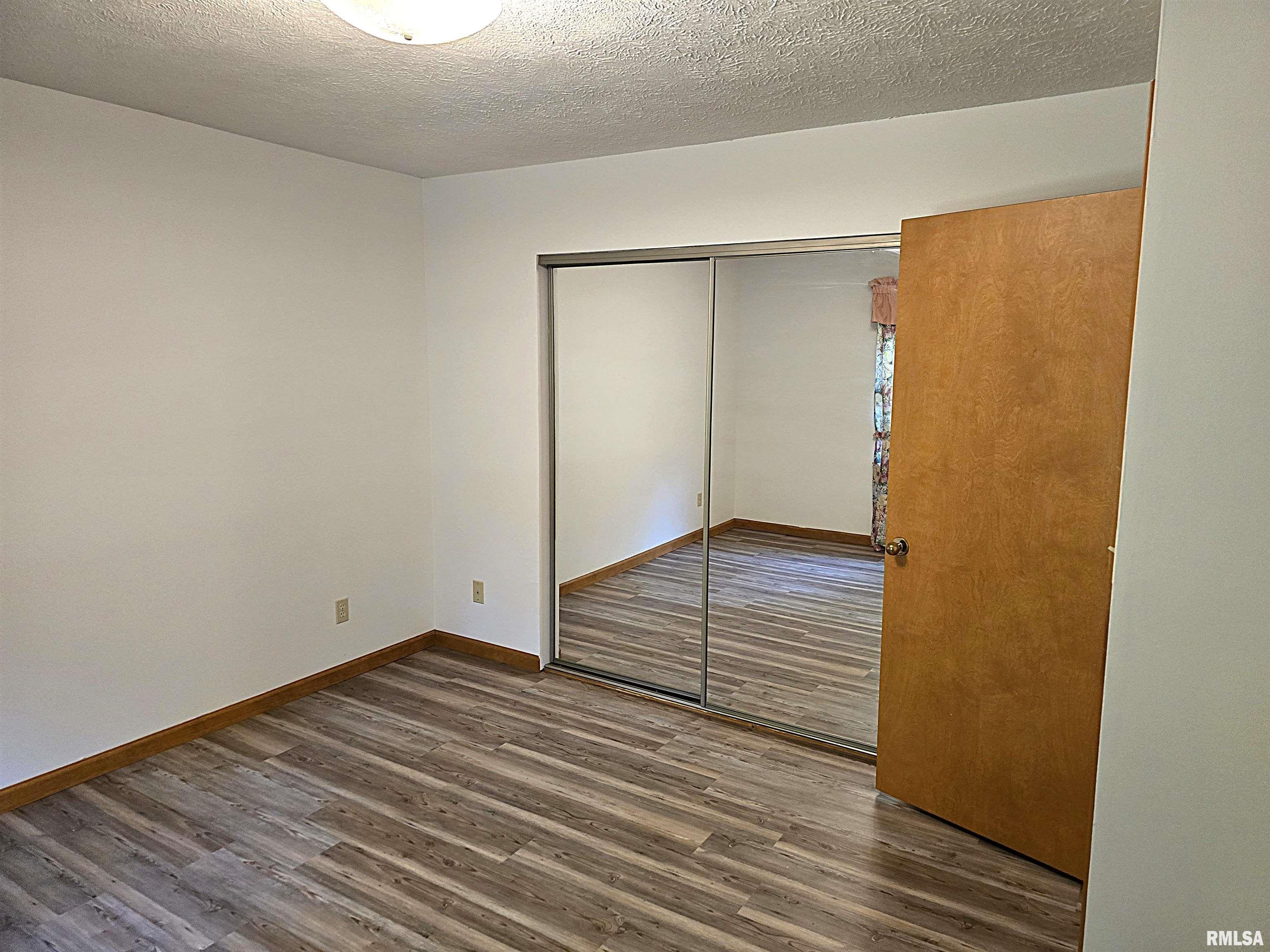 315 W Antle Street