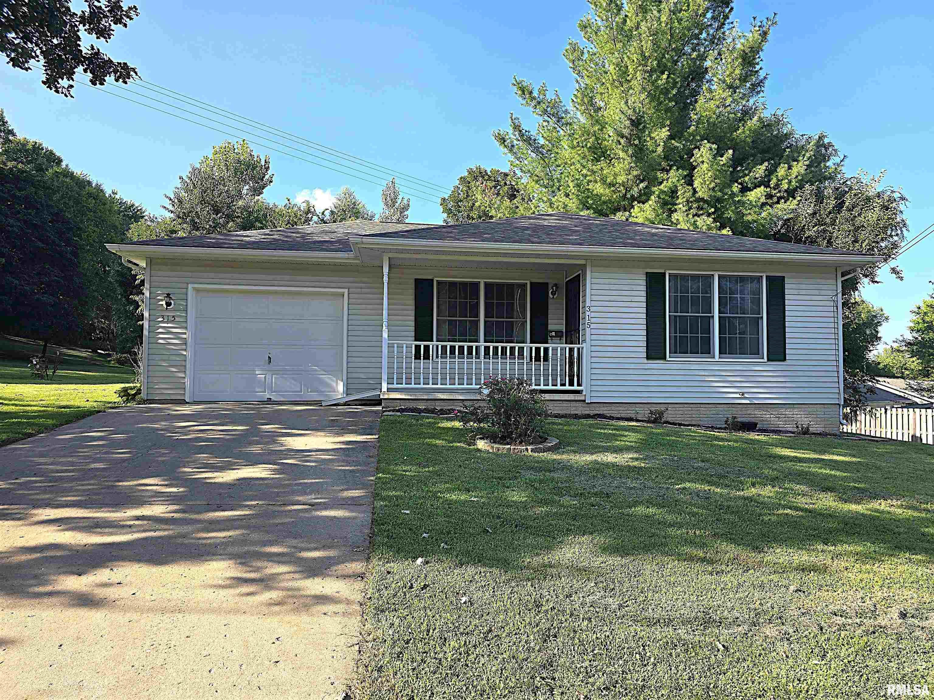 315 W Antle Street