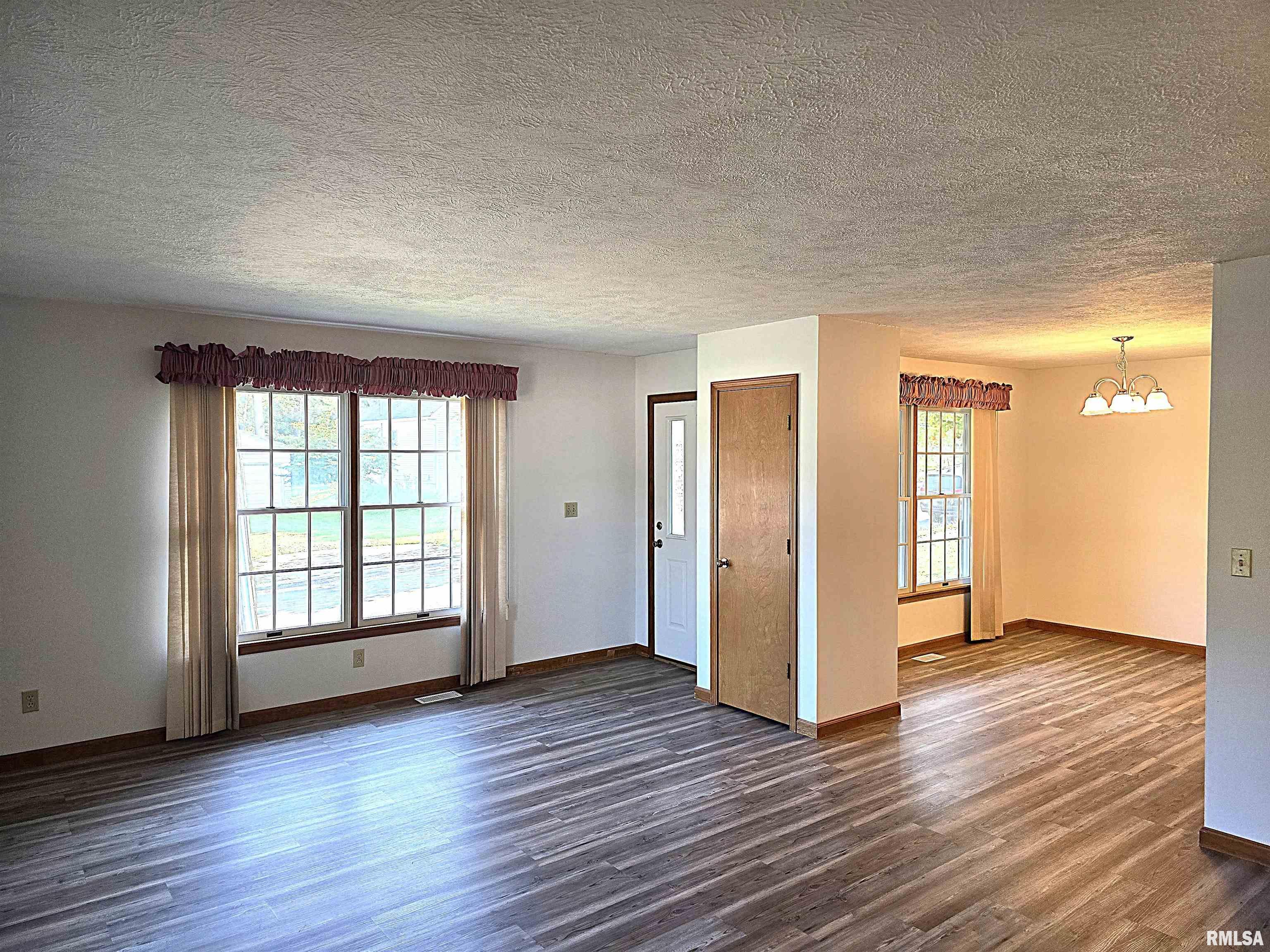 315 W Antle Street
