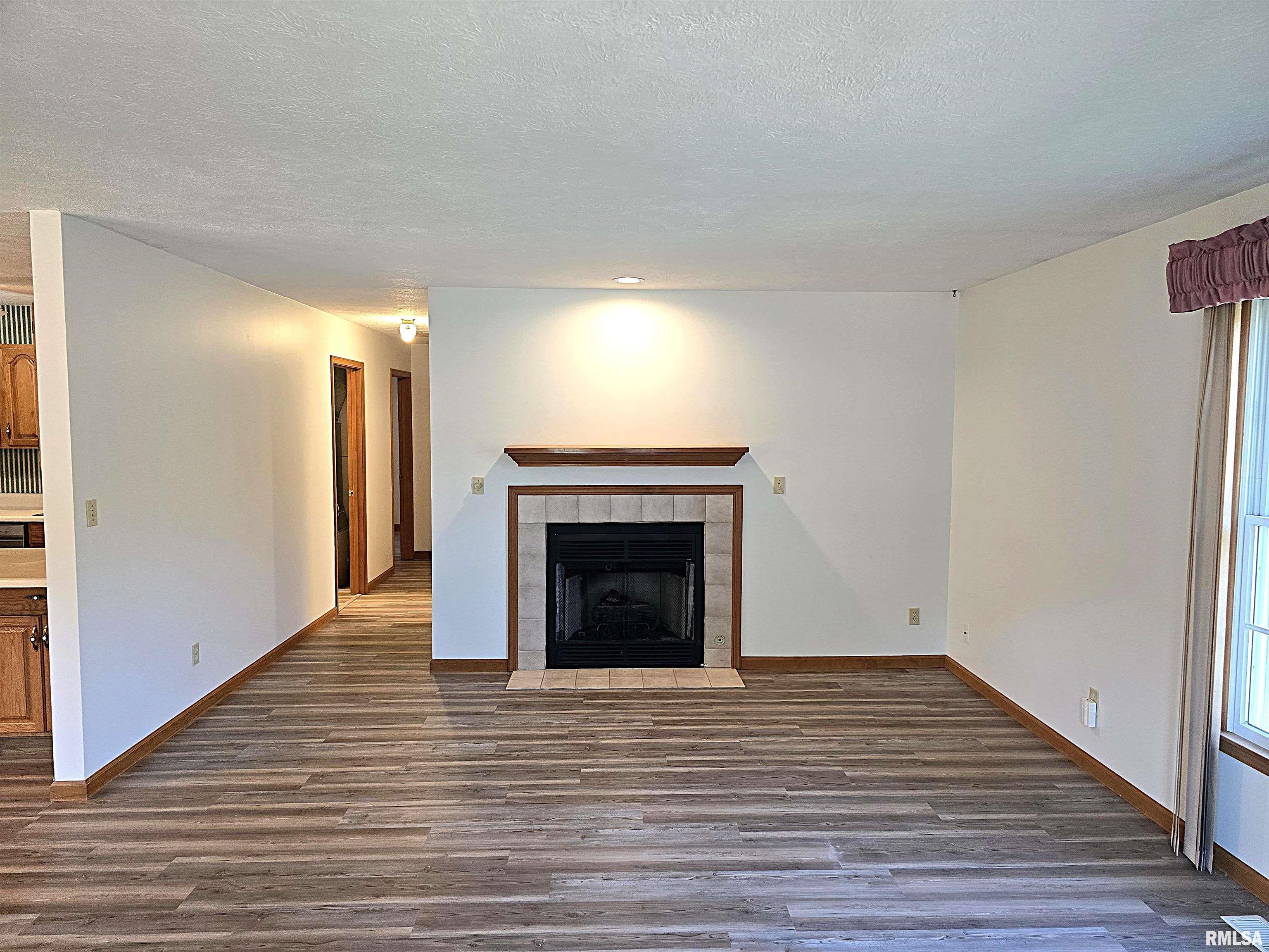 315 W Antle Street