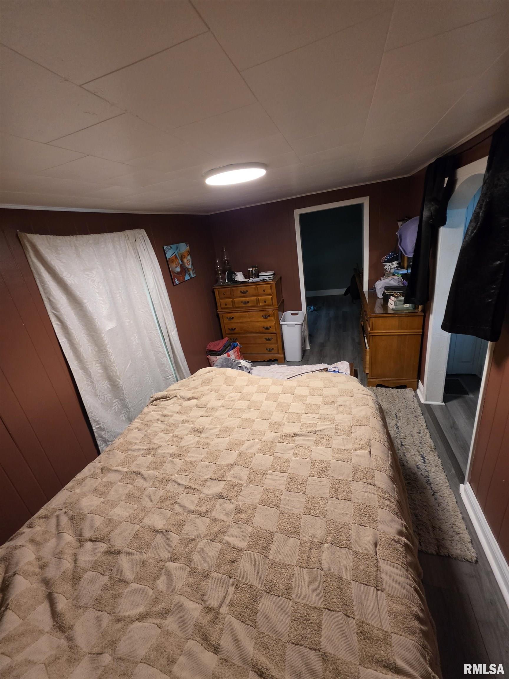 503 S ELM Street