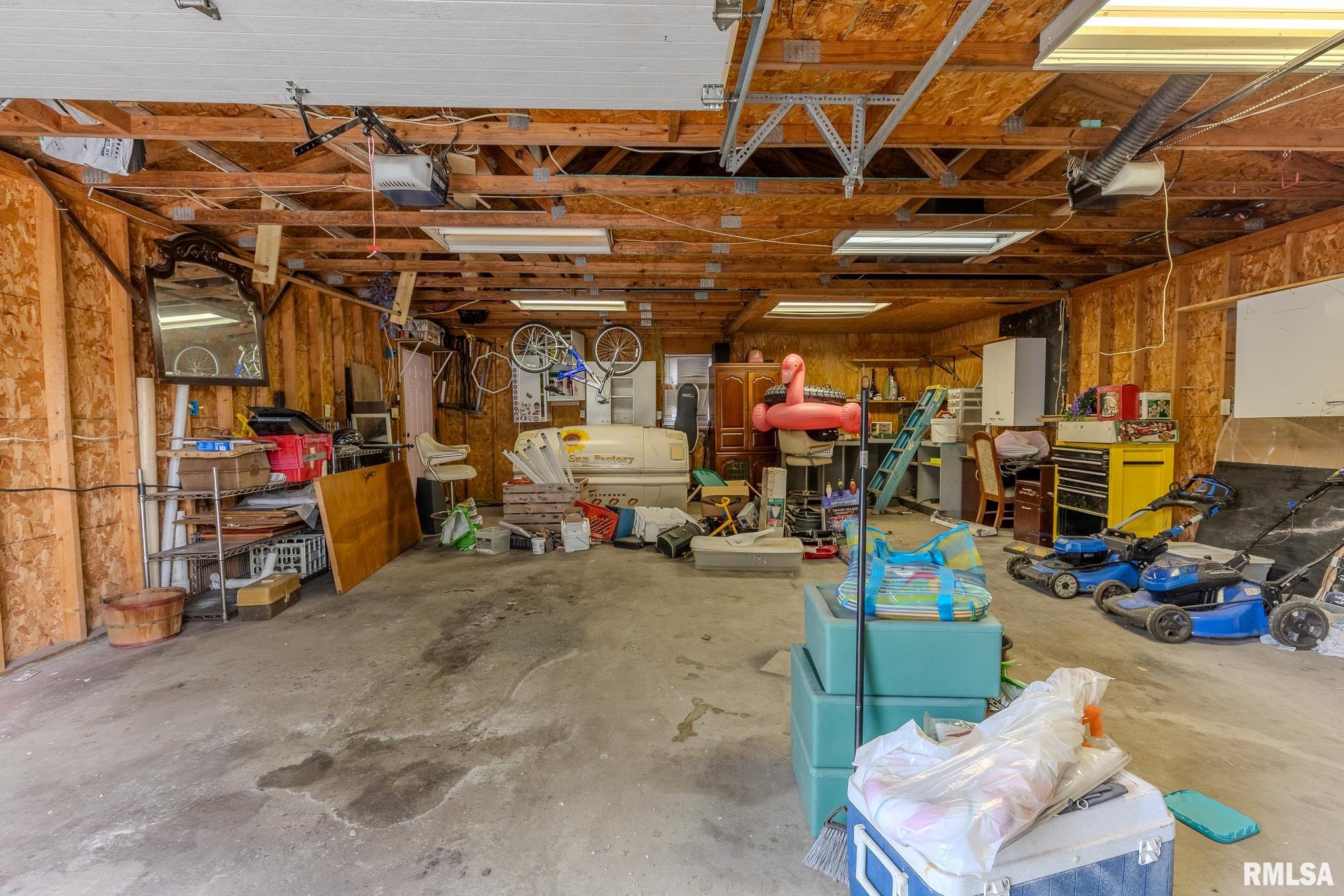 115 W NORTH Street