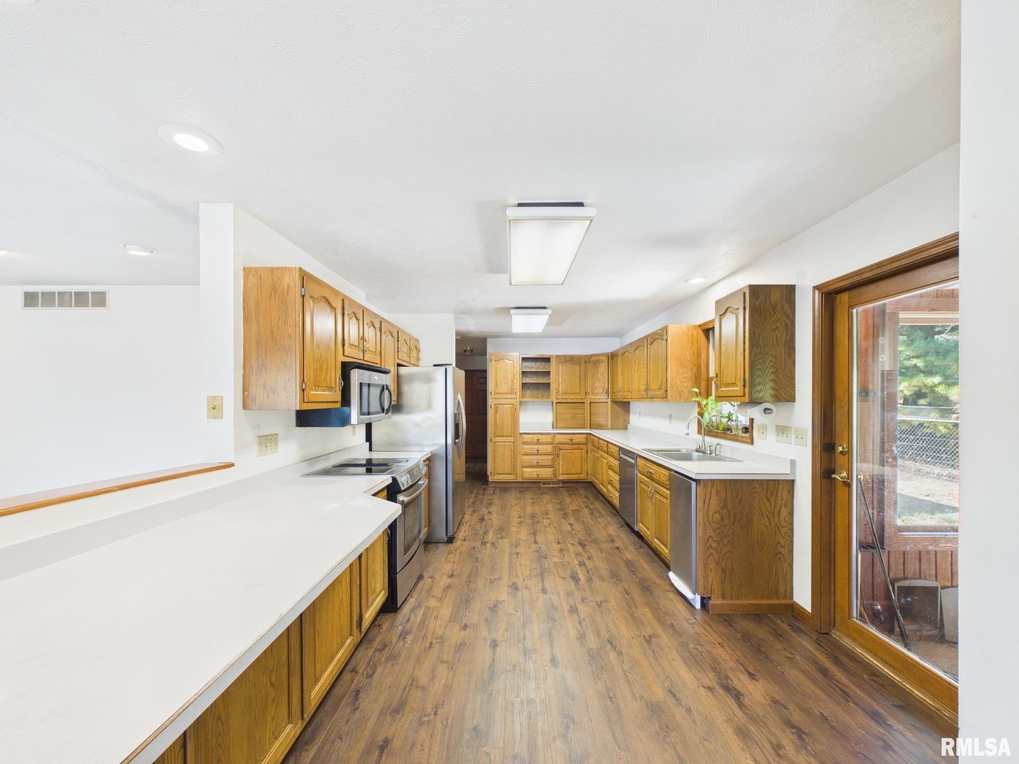 23267 Railsplitter Lane