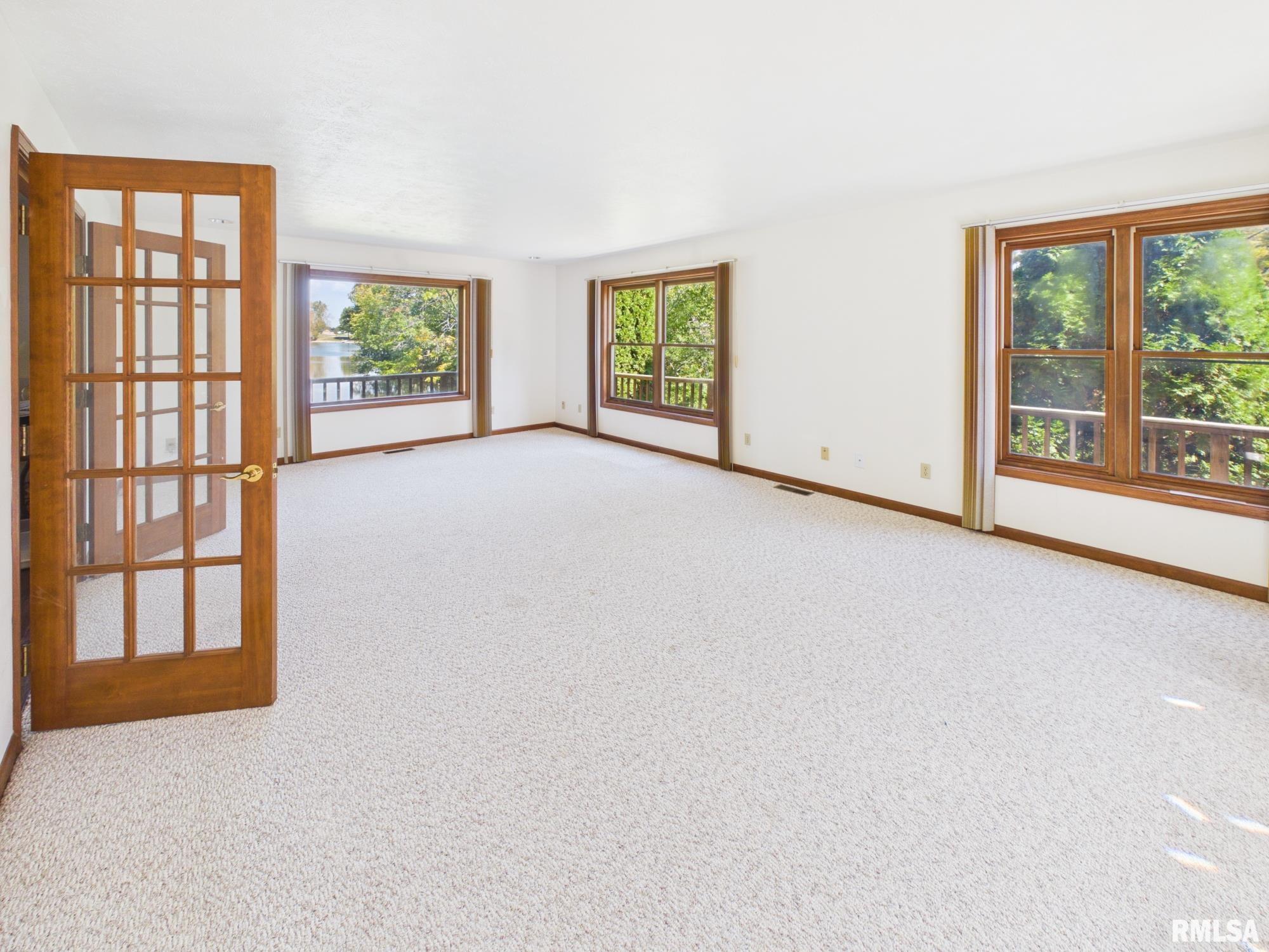 23267 Railsplitter Lane