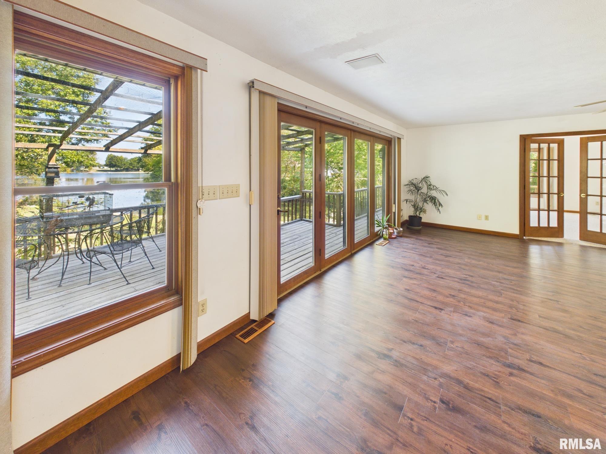 23267 Railsplitter Lane