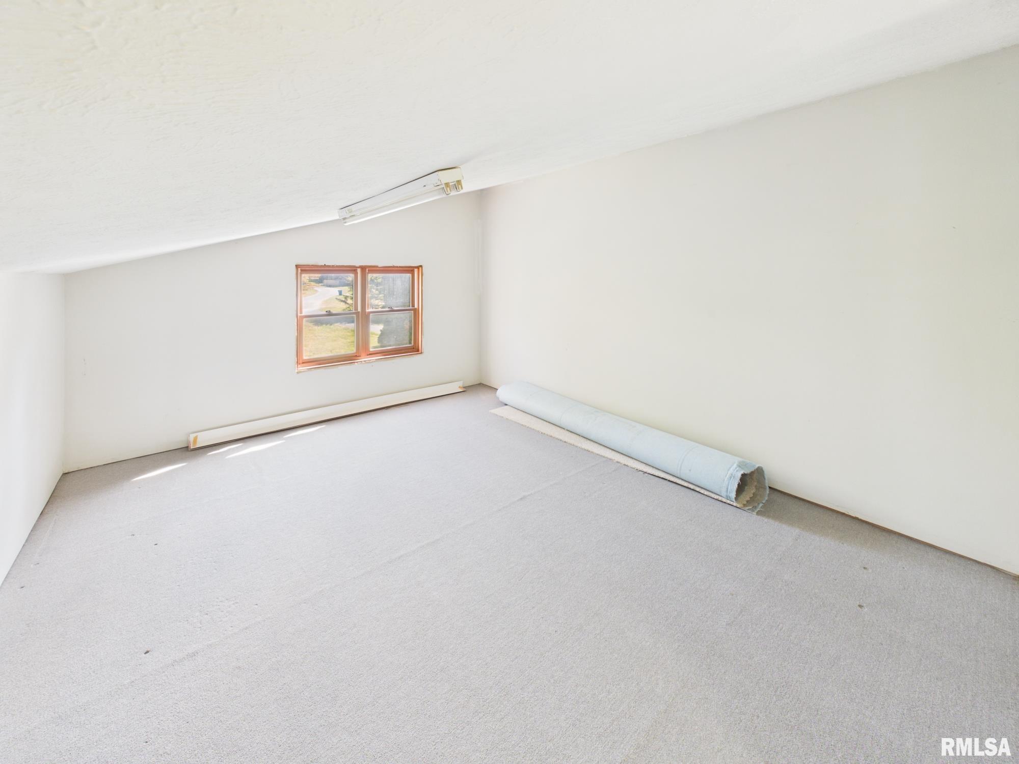 23267 Railsplitter Lane
