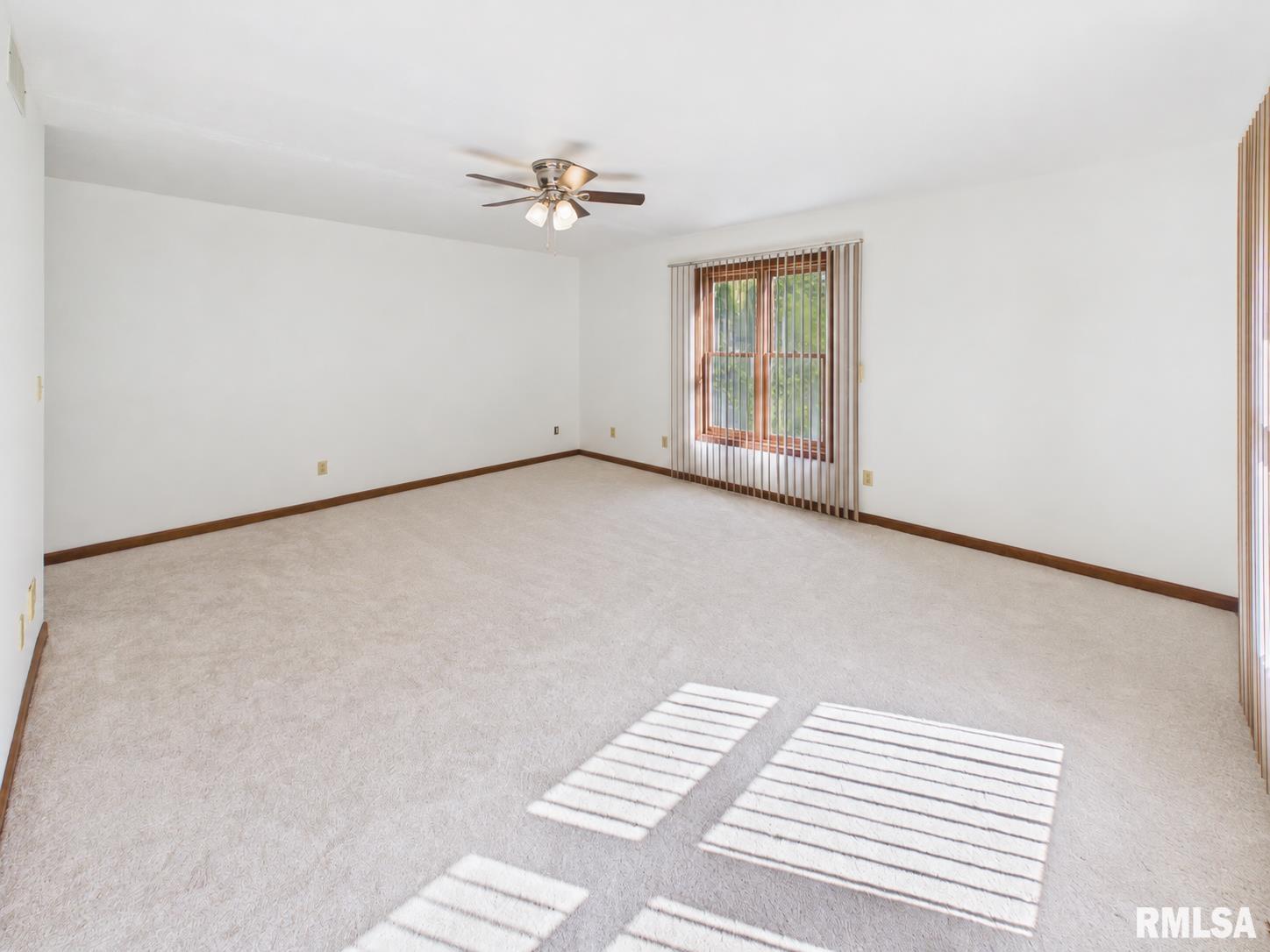 23267 Railsplitter Lane