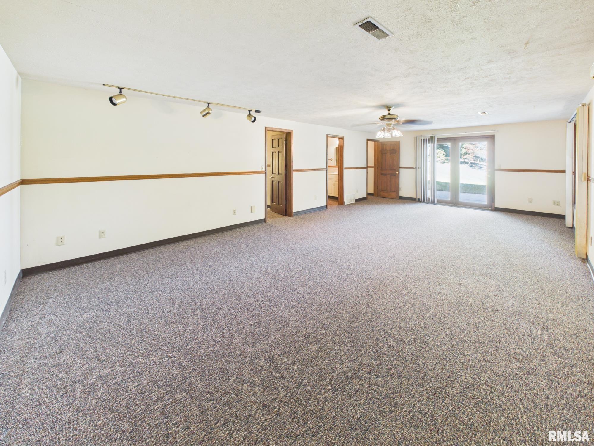 23267 Railsplitter Lane