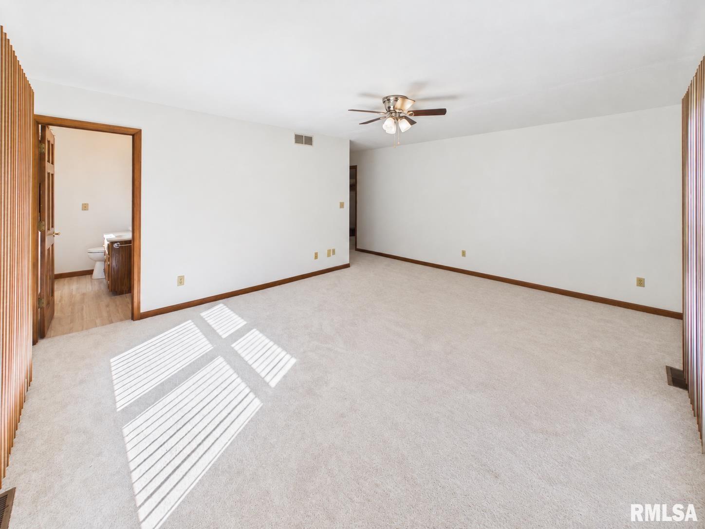 23267 Railsplitter Lane