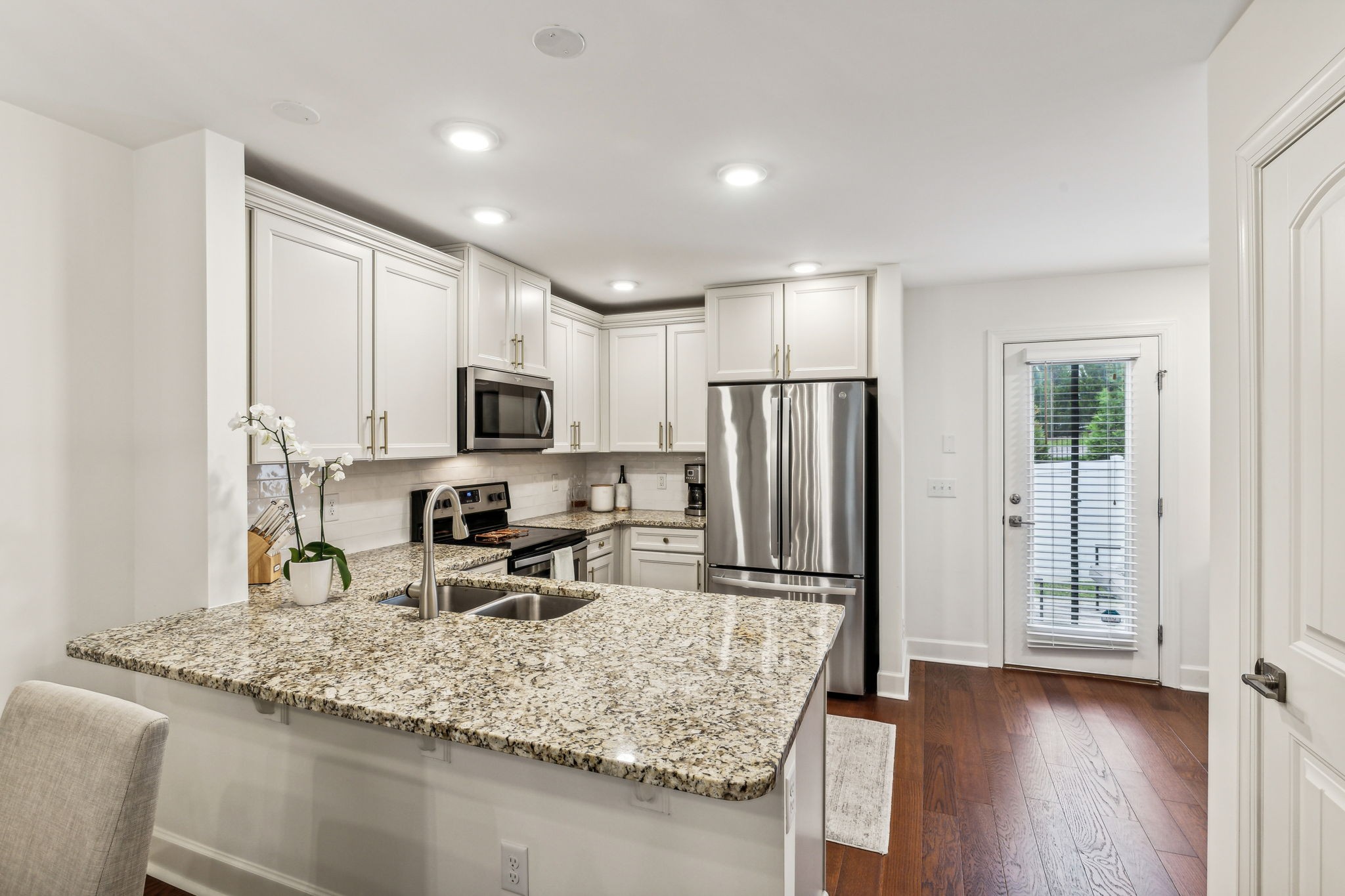 1129 Lilly Valley Way