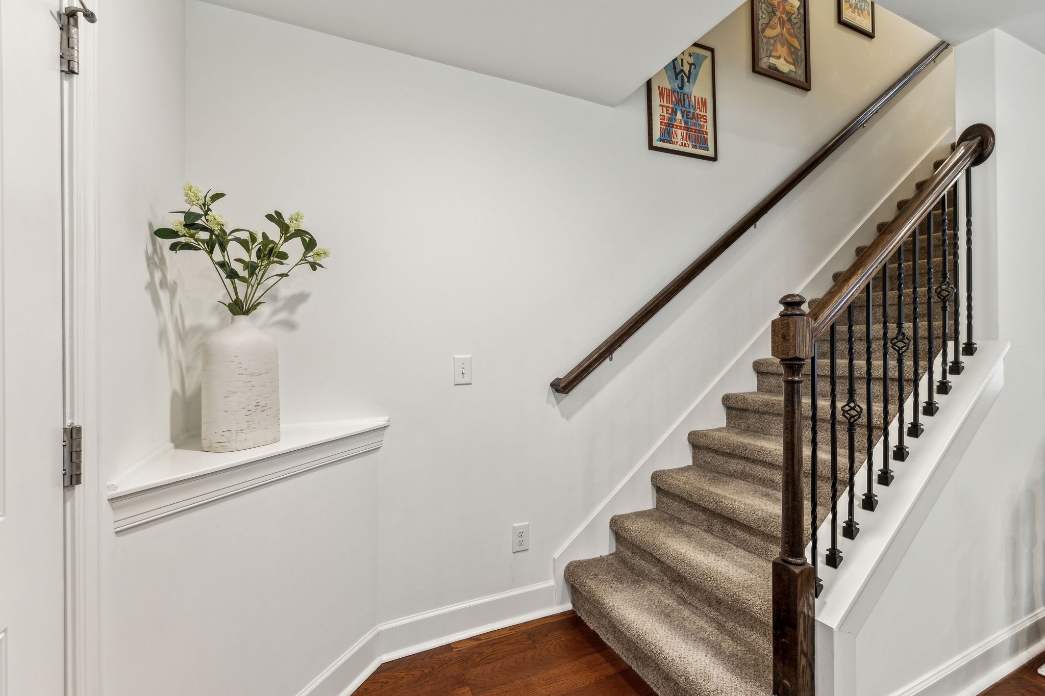 1129 Lilly Valley Way