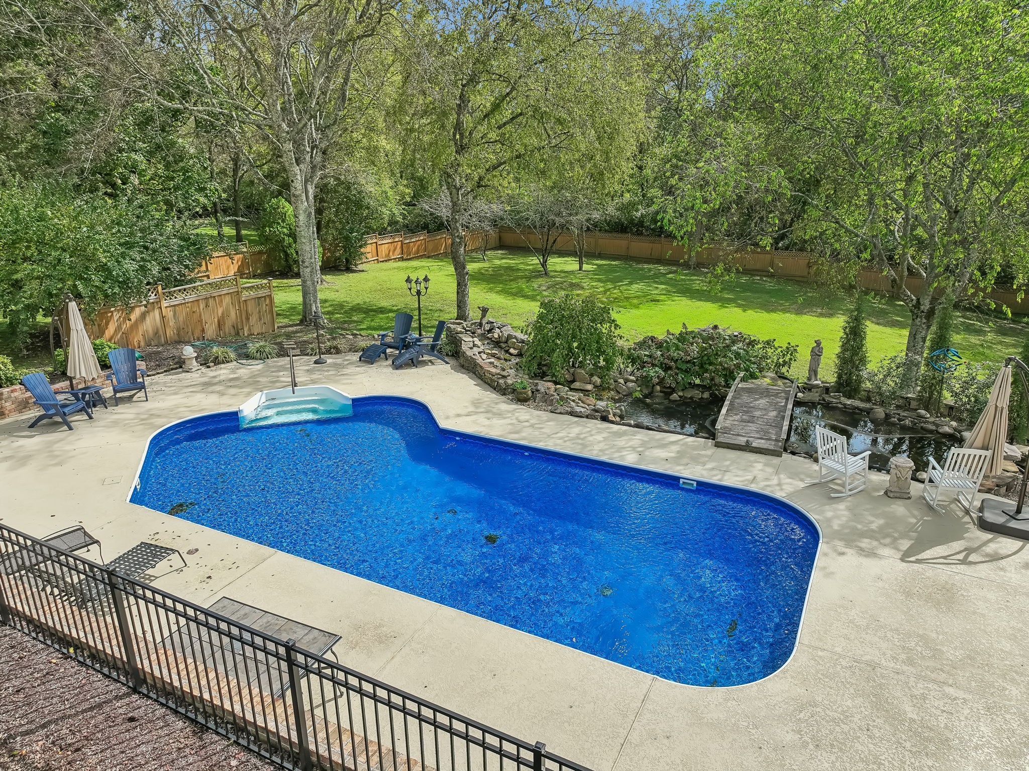 9127 Brentmeade Blvd