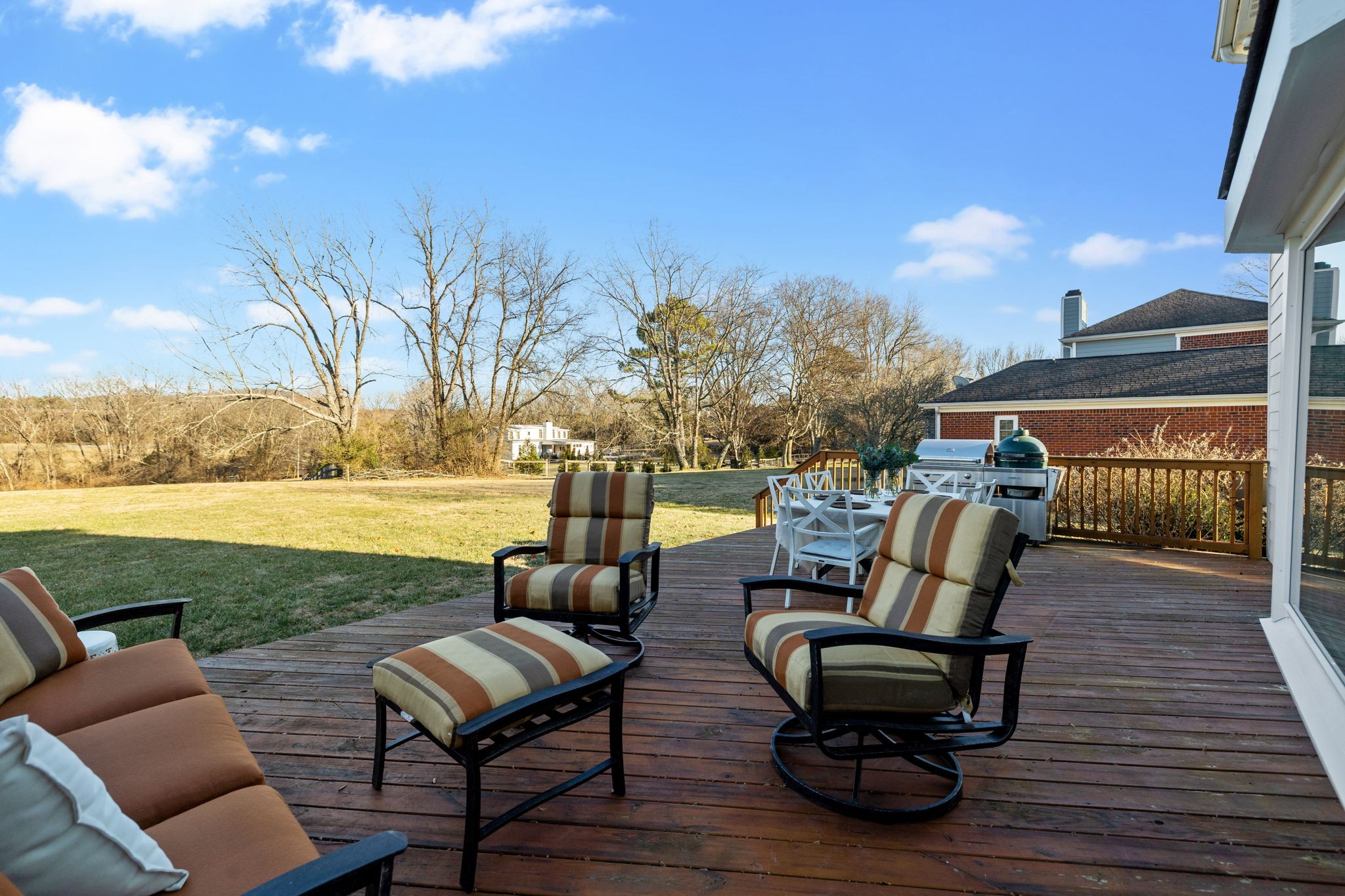 1726 Carriage Ct