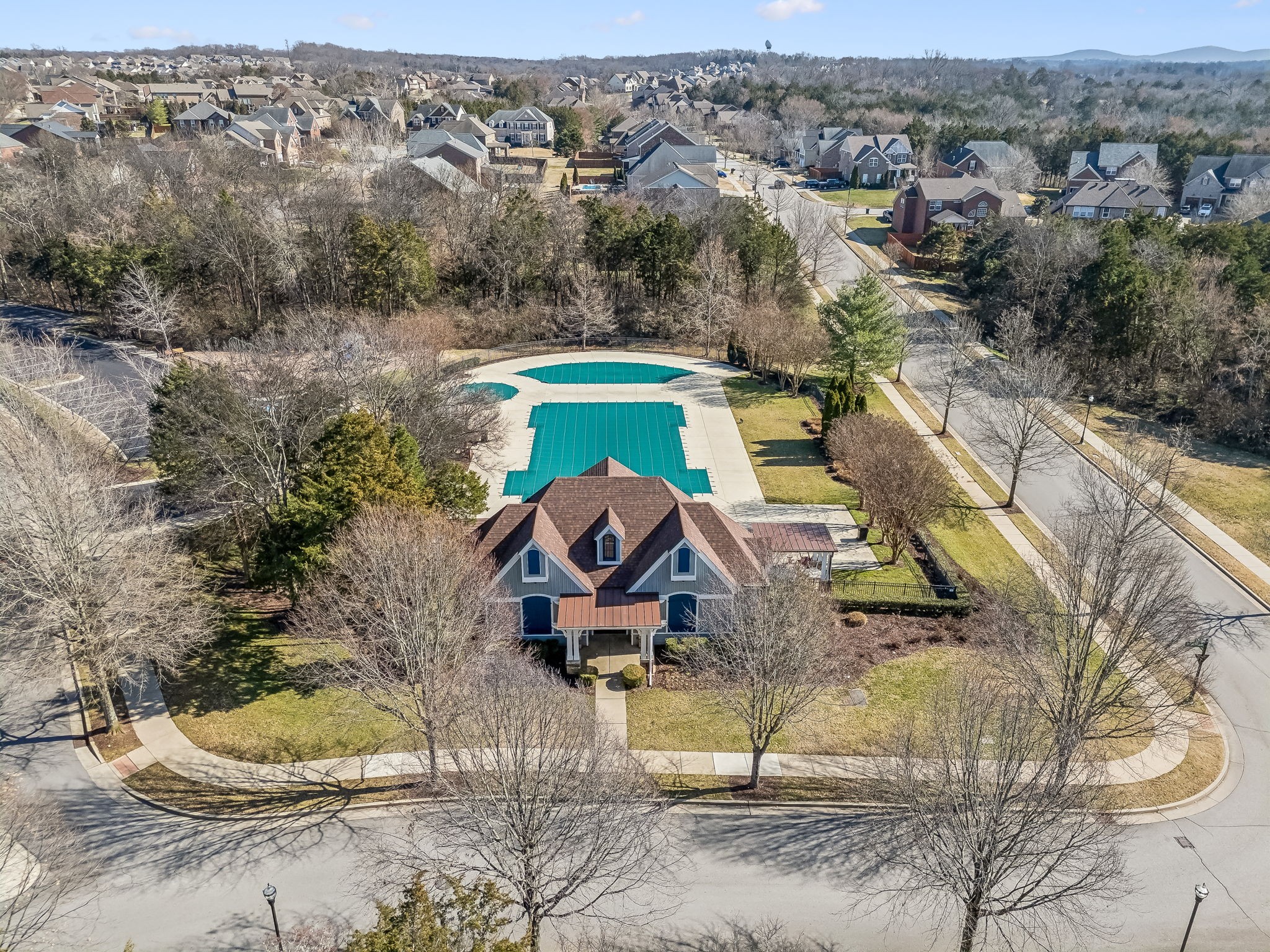 1250 Fallsworth Dr