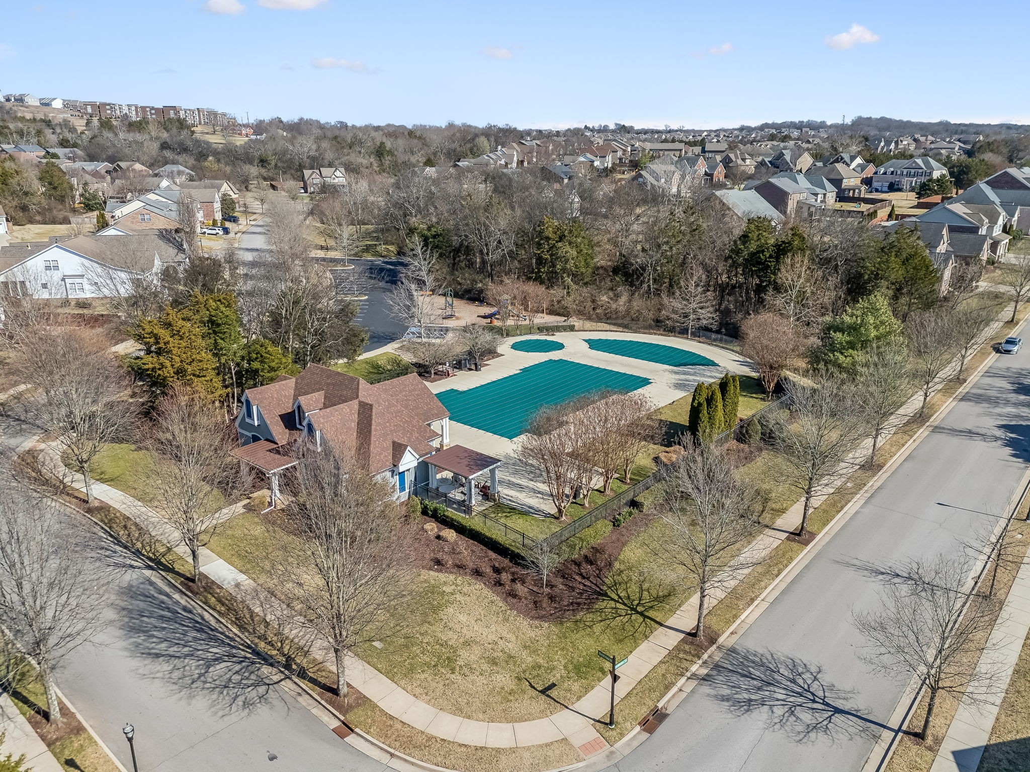 1250 Fallsworth Dr
