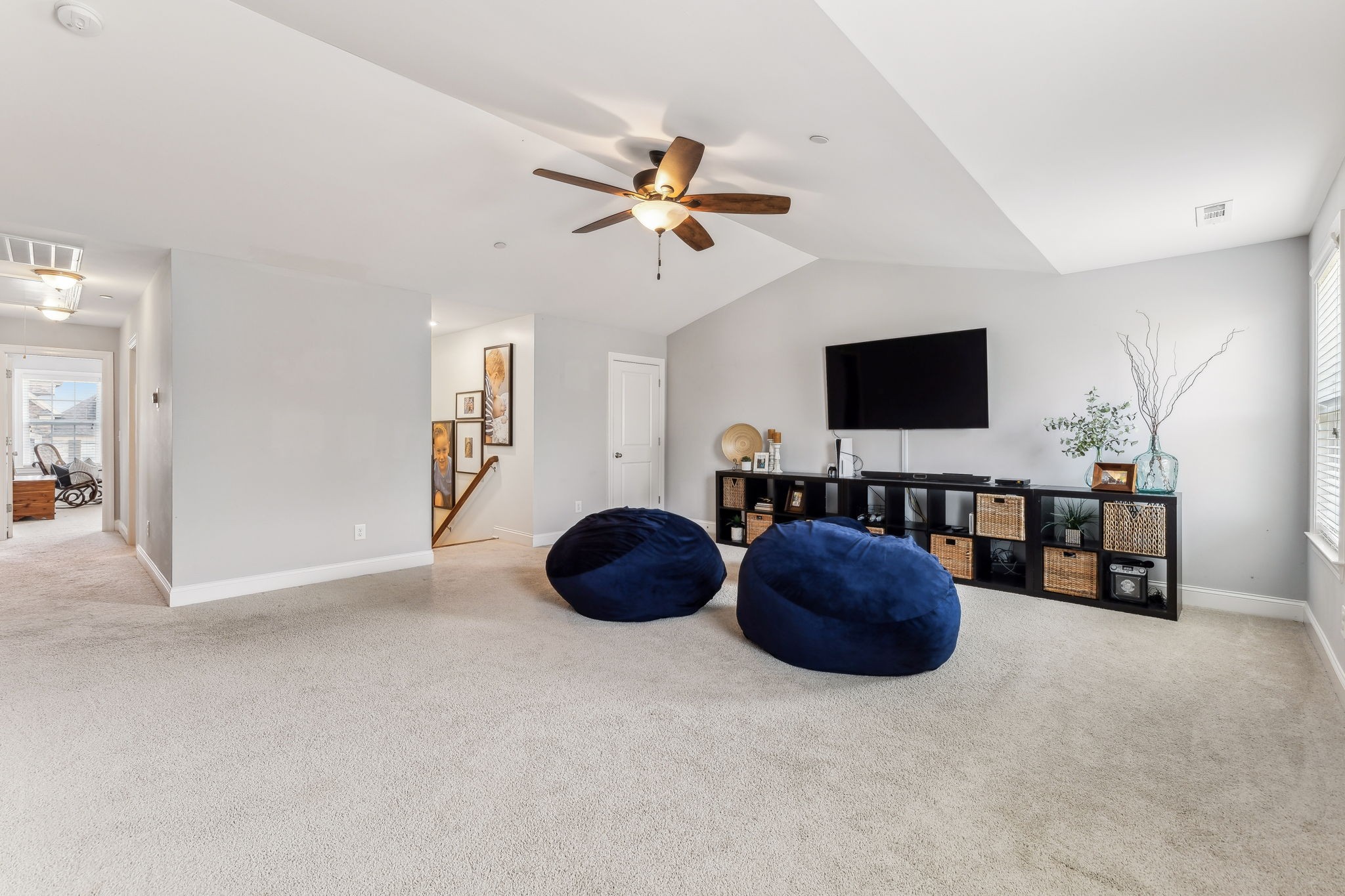 1250 Fallsworth Dr