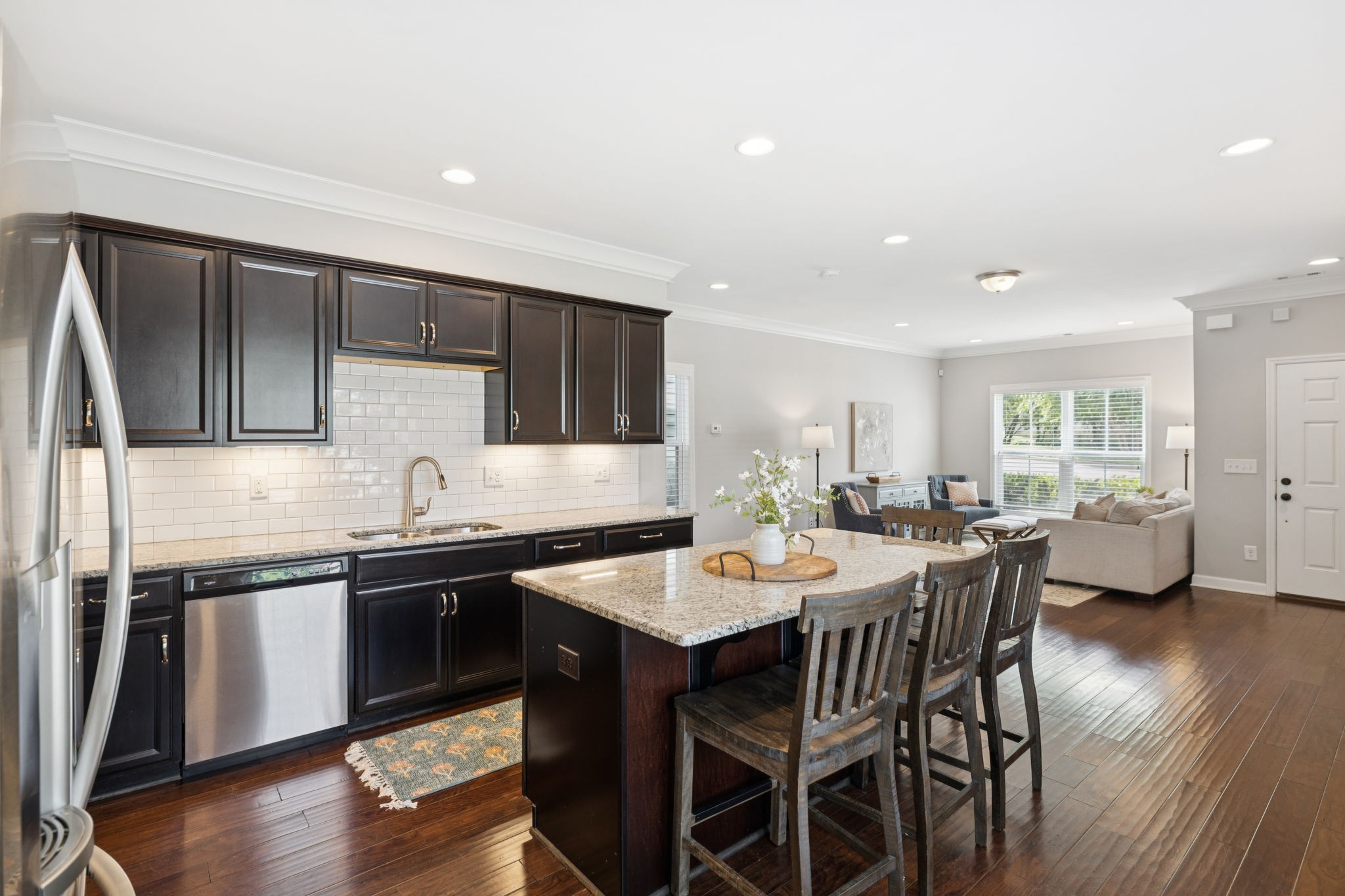 100 Walden Village Ct