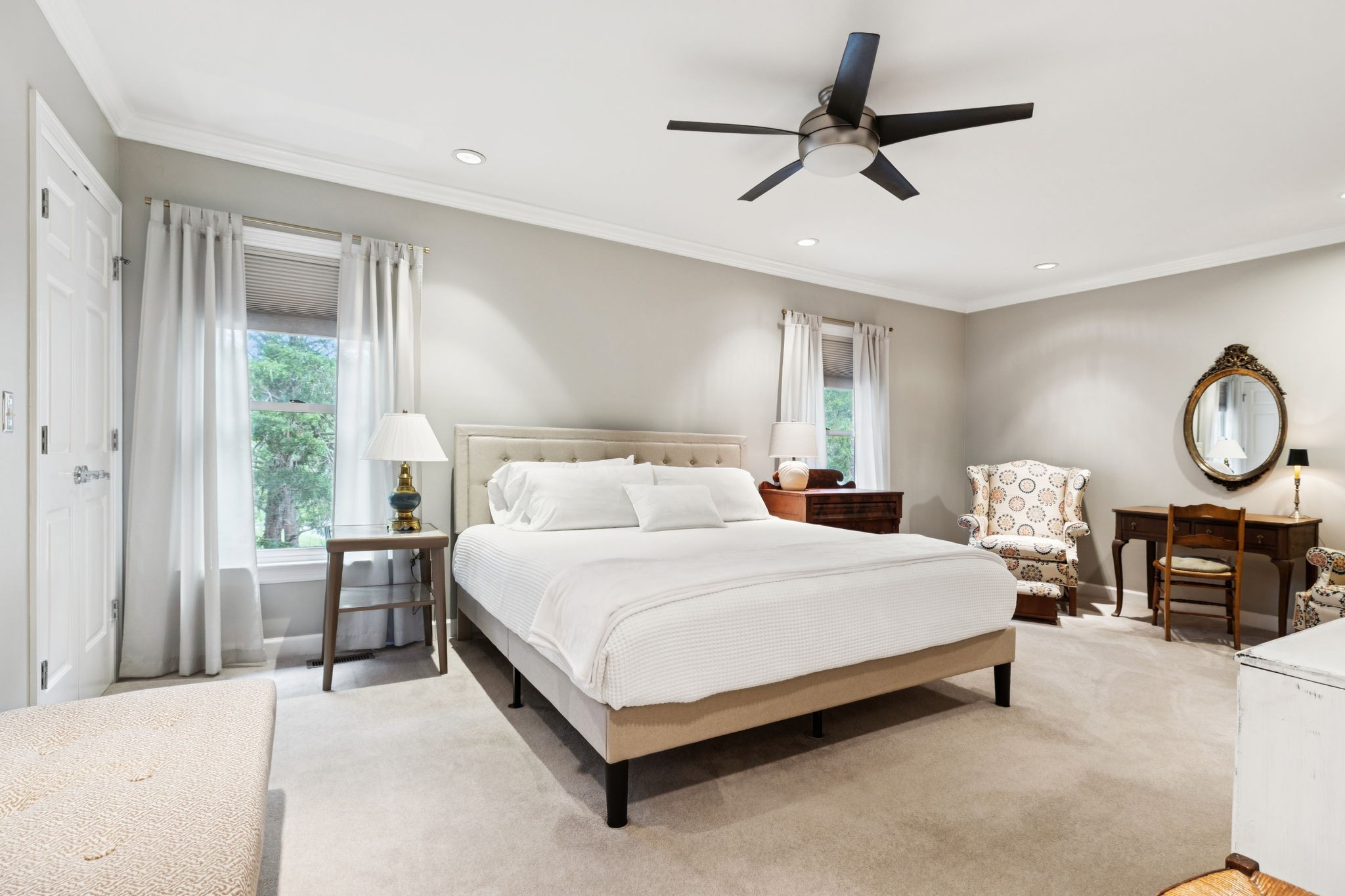 2014 Graybar Ln