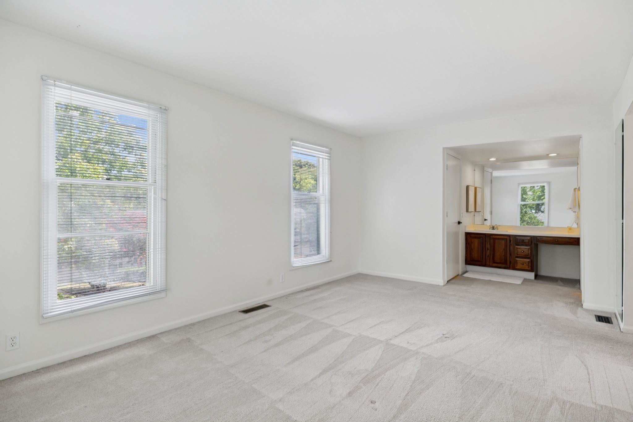 5025 Hillsboro Pike Unit: 5C