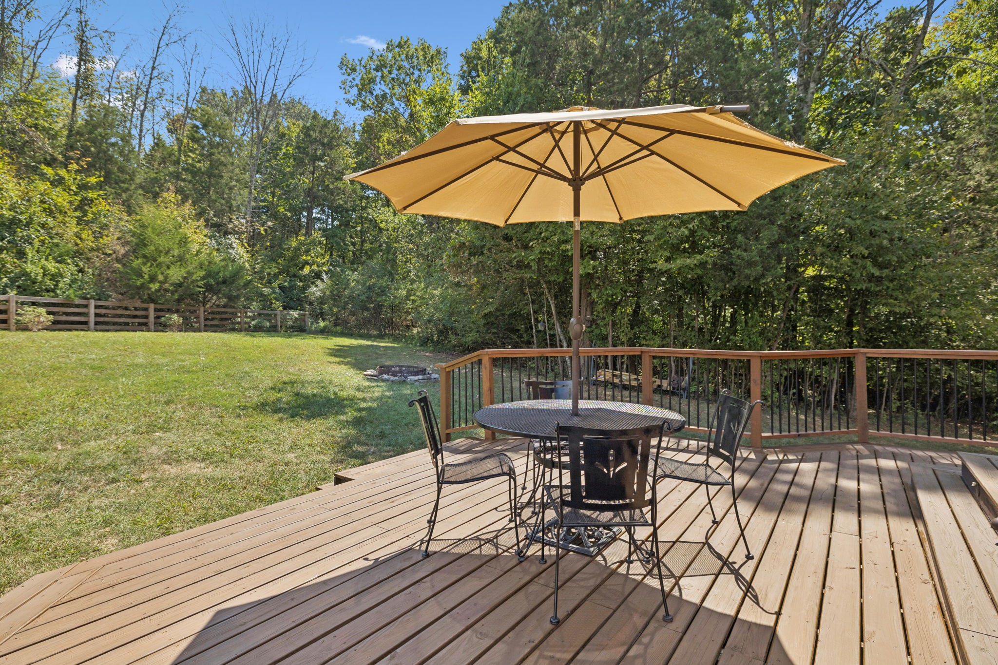 2053 Hawks Nest Ct