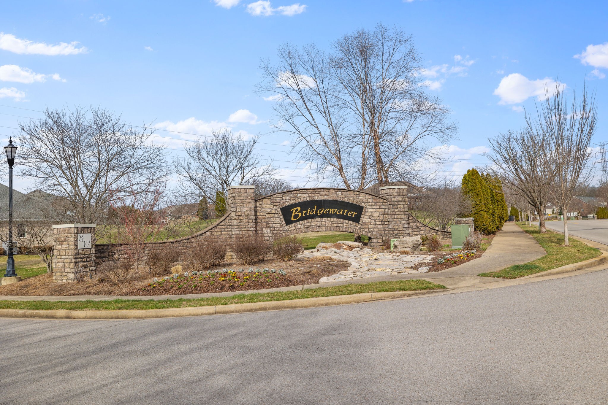 2053 Hawks Nest Ct