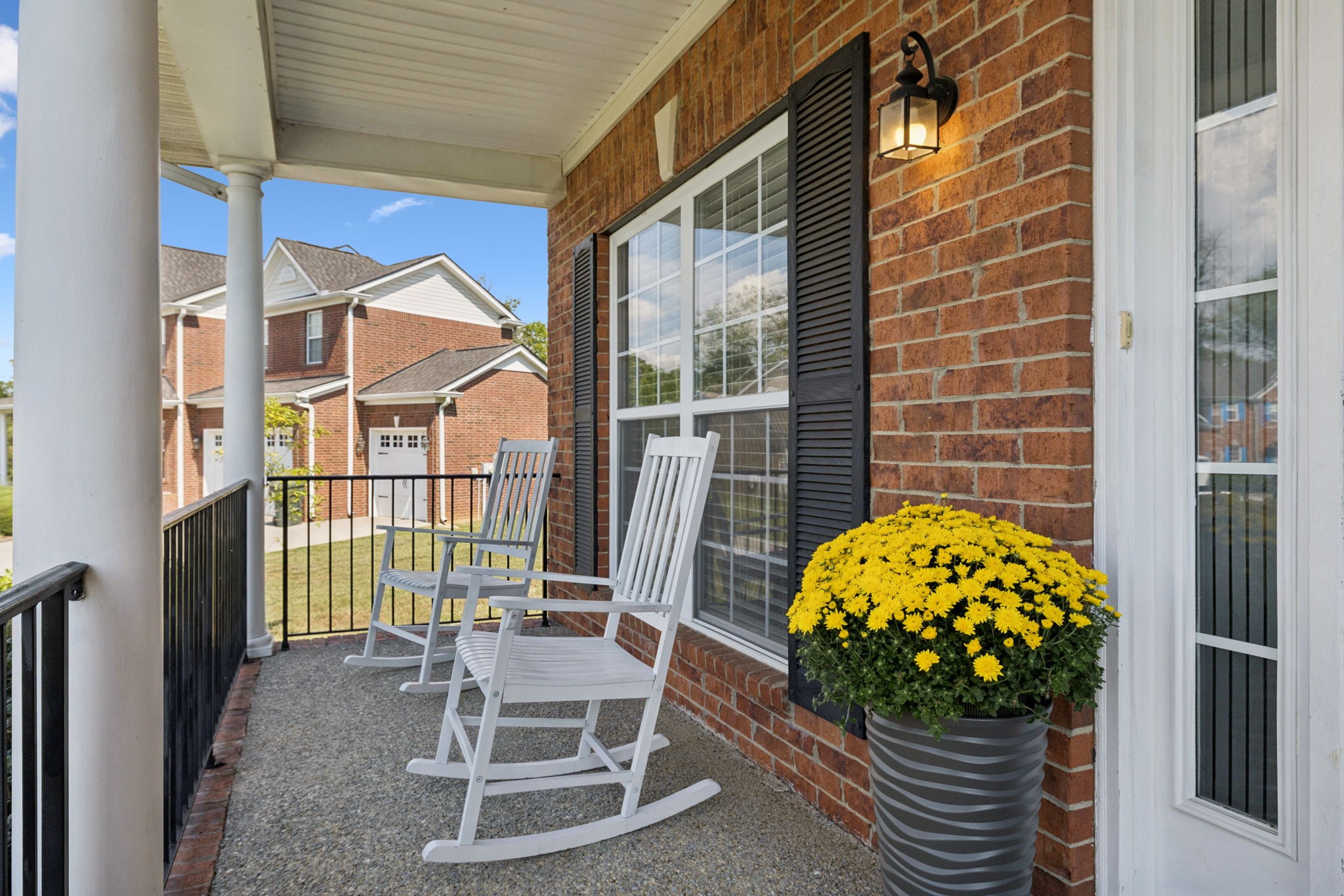 2053 Hawks Nest Ct