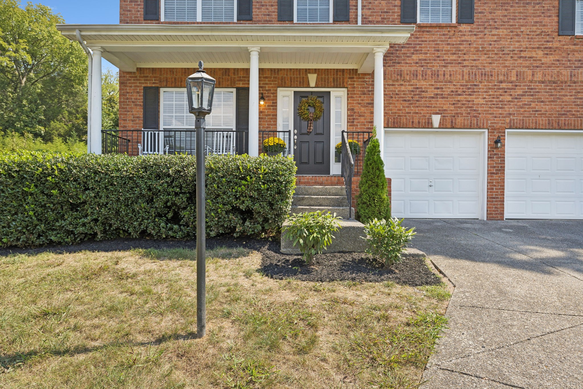 2053 Hawks Nest Ct