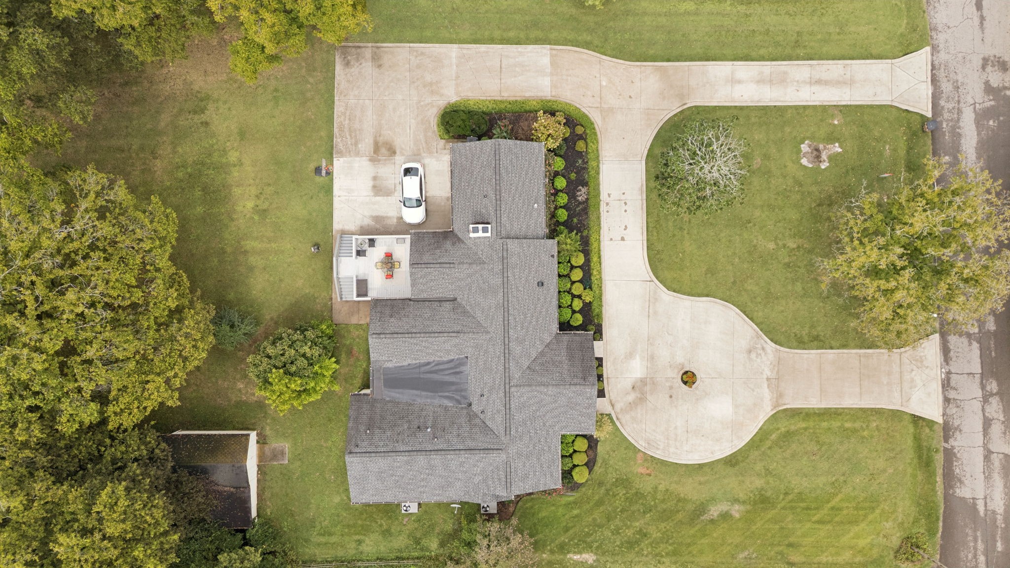 745 Vosswood Dr